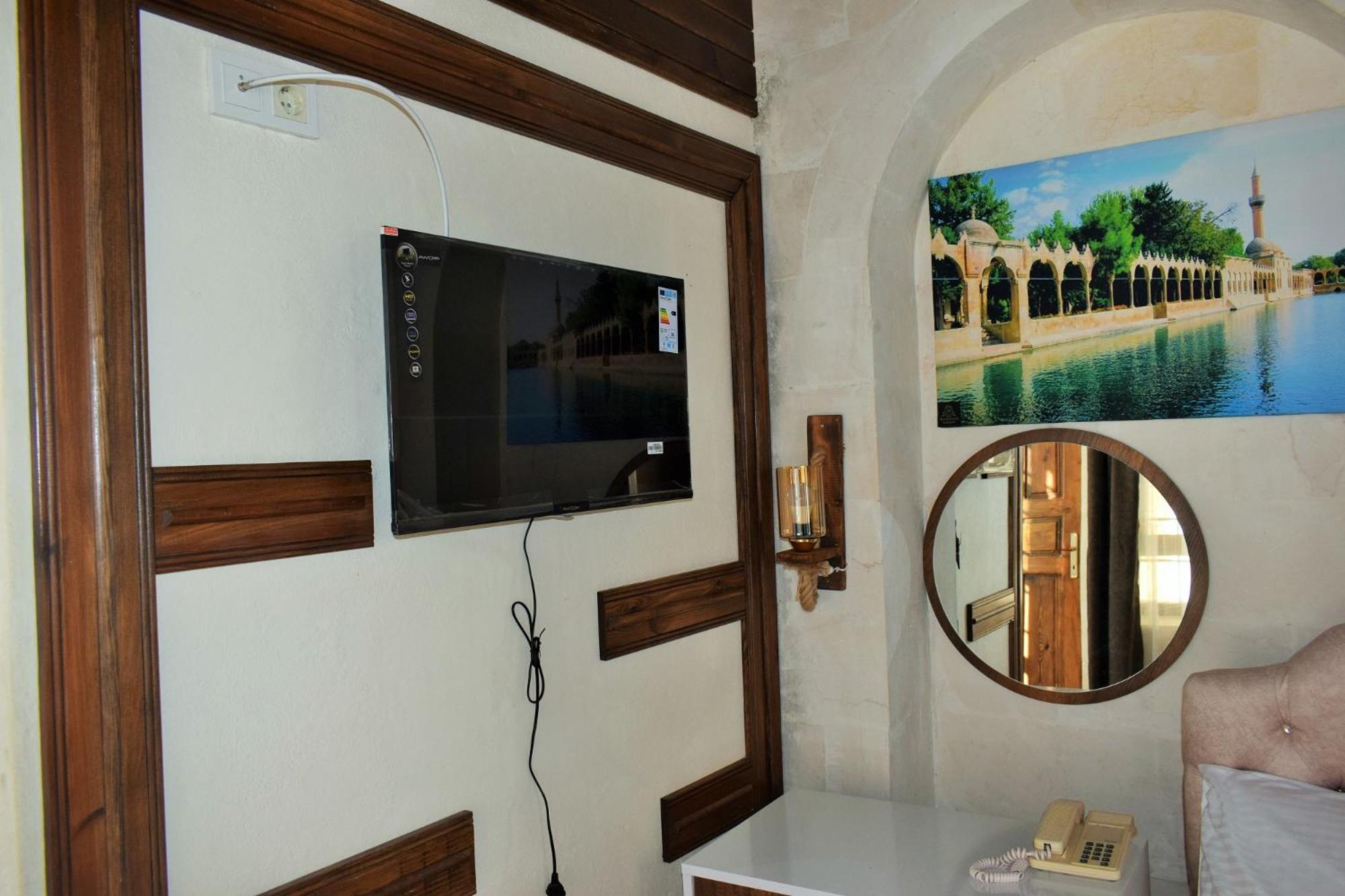 Double Room - Photo 9