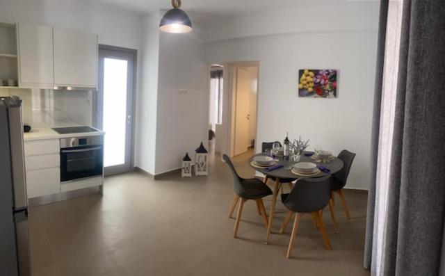 Two-Bedroom Apartment photo 3
