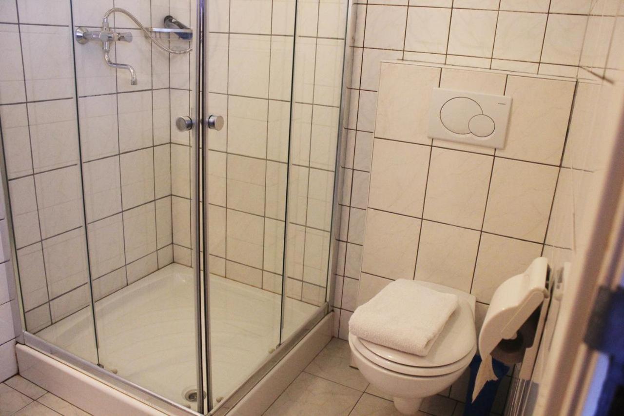 Twin Room with Shared Bathroom