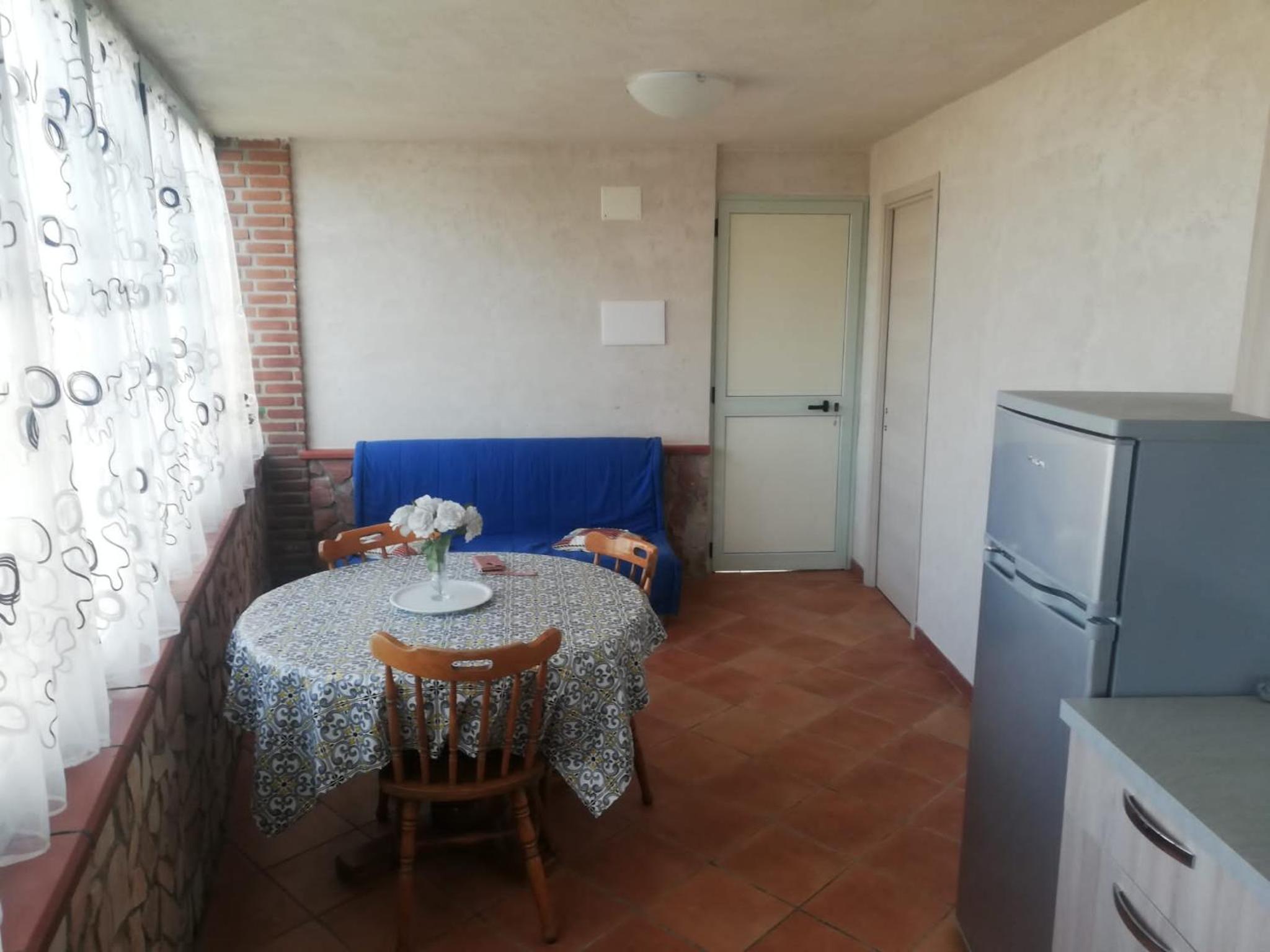 One-Bedroom House photo 2