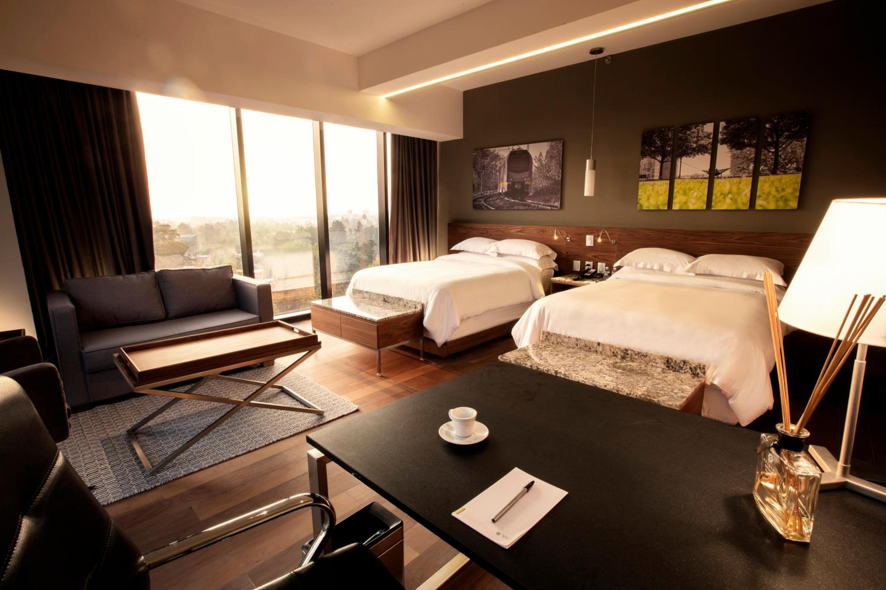 Junior Suite thumbnail 5