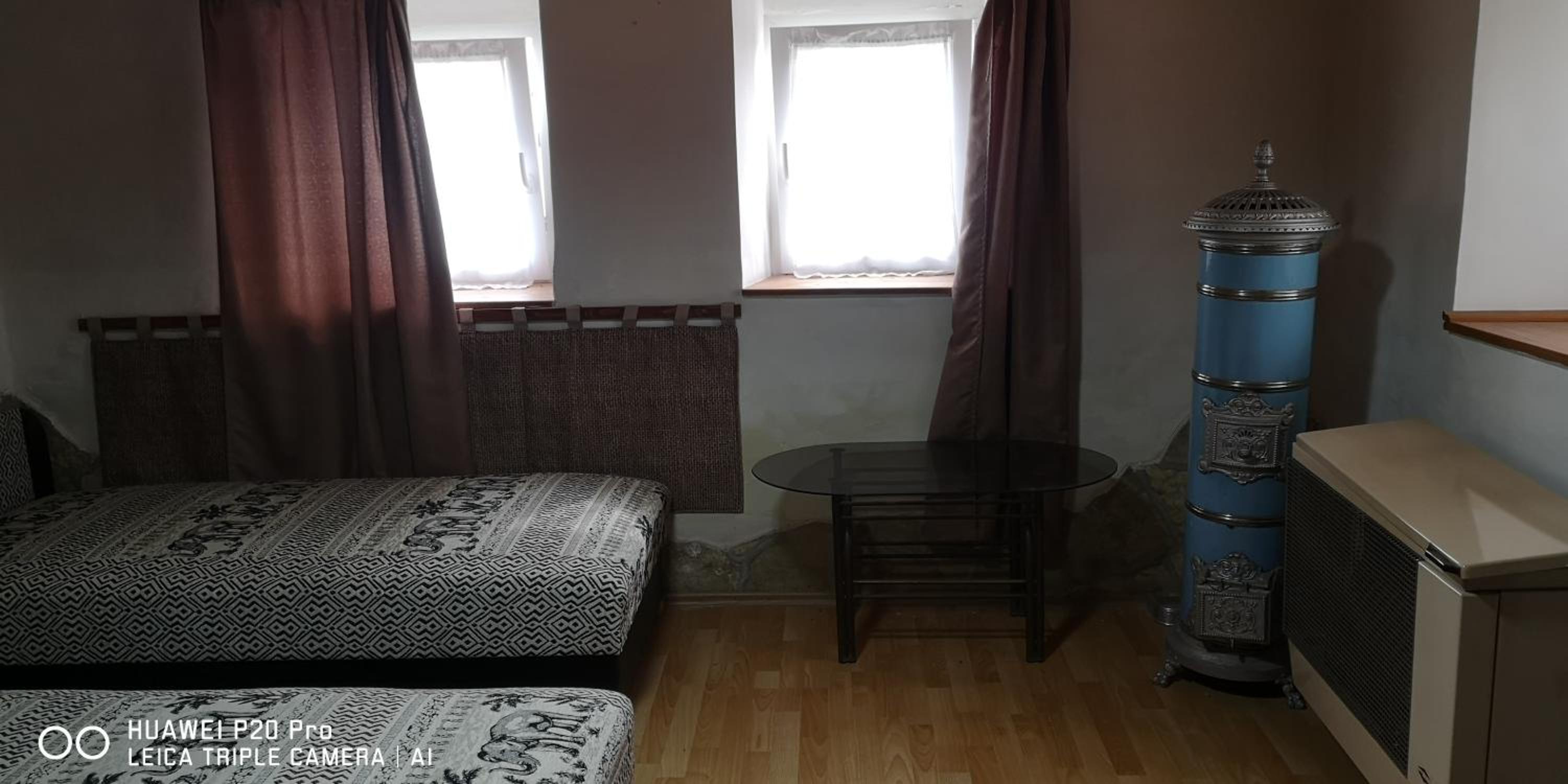 Apartment photo 2