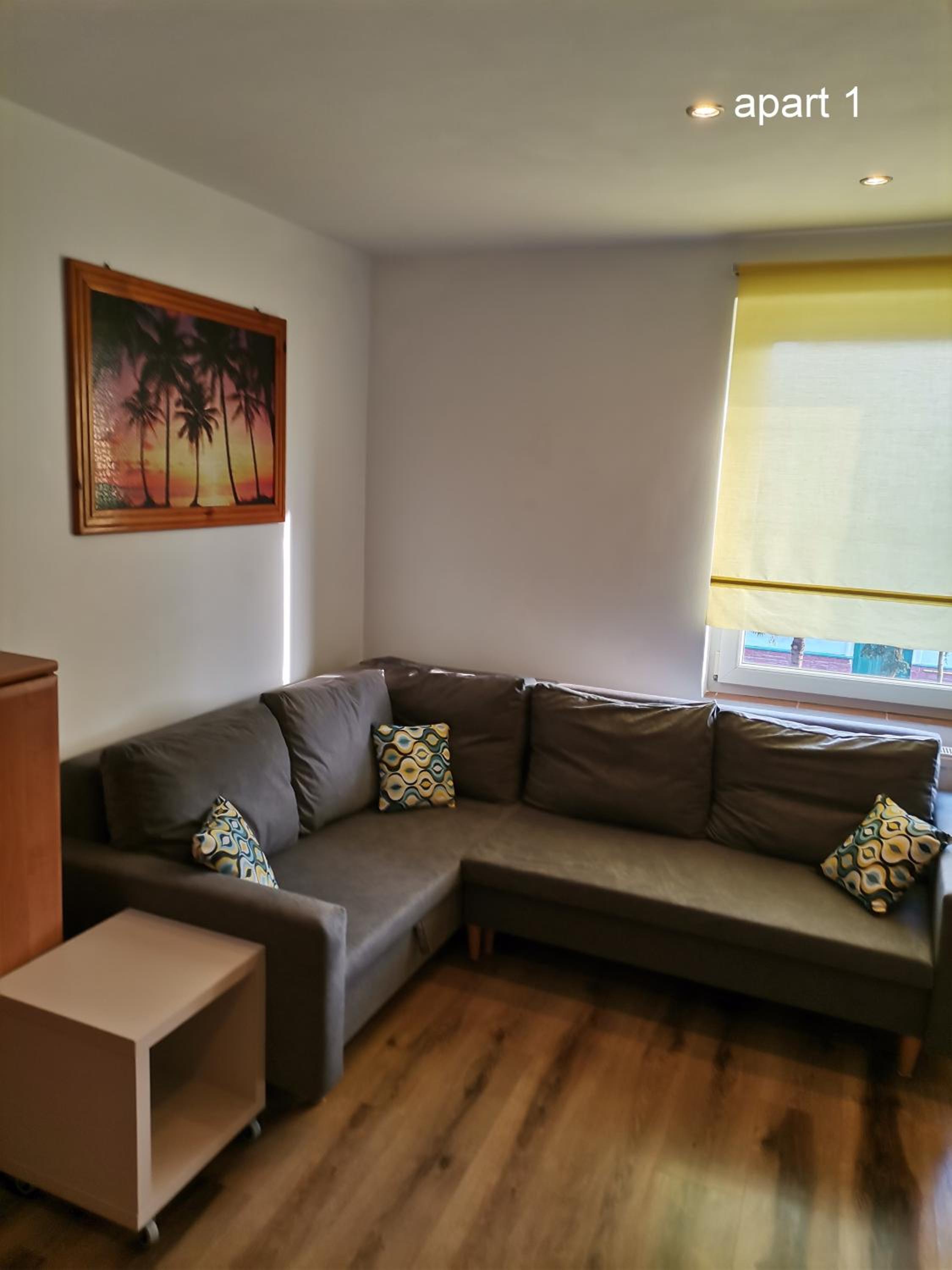 Apartment with Lake View - Photo 14