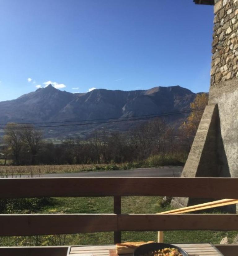 Double Room with Mountain View