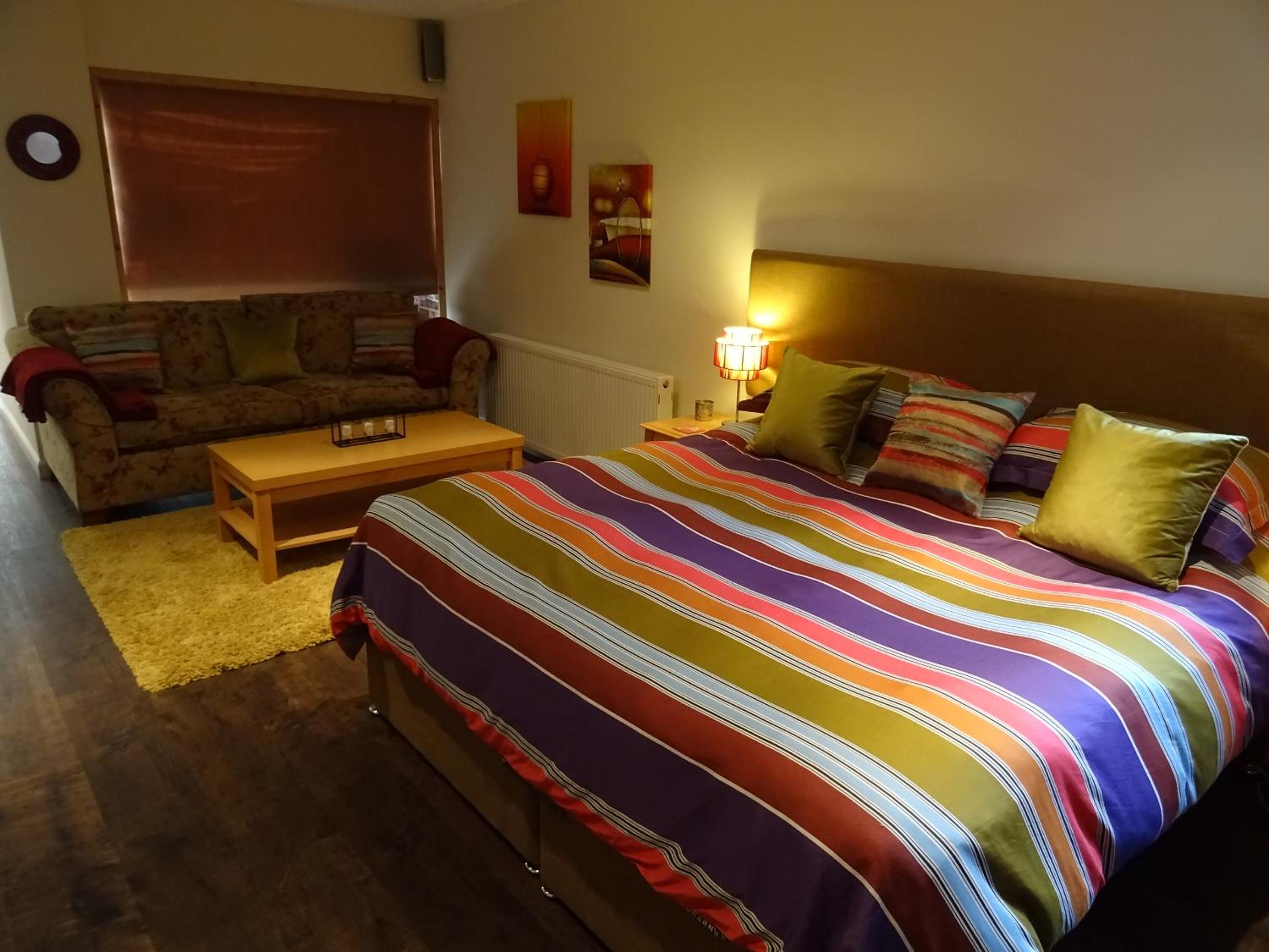 Studio Apartment - Photo 39
