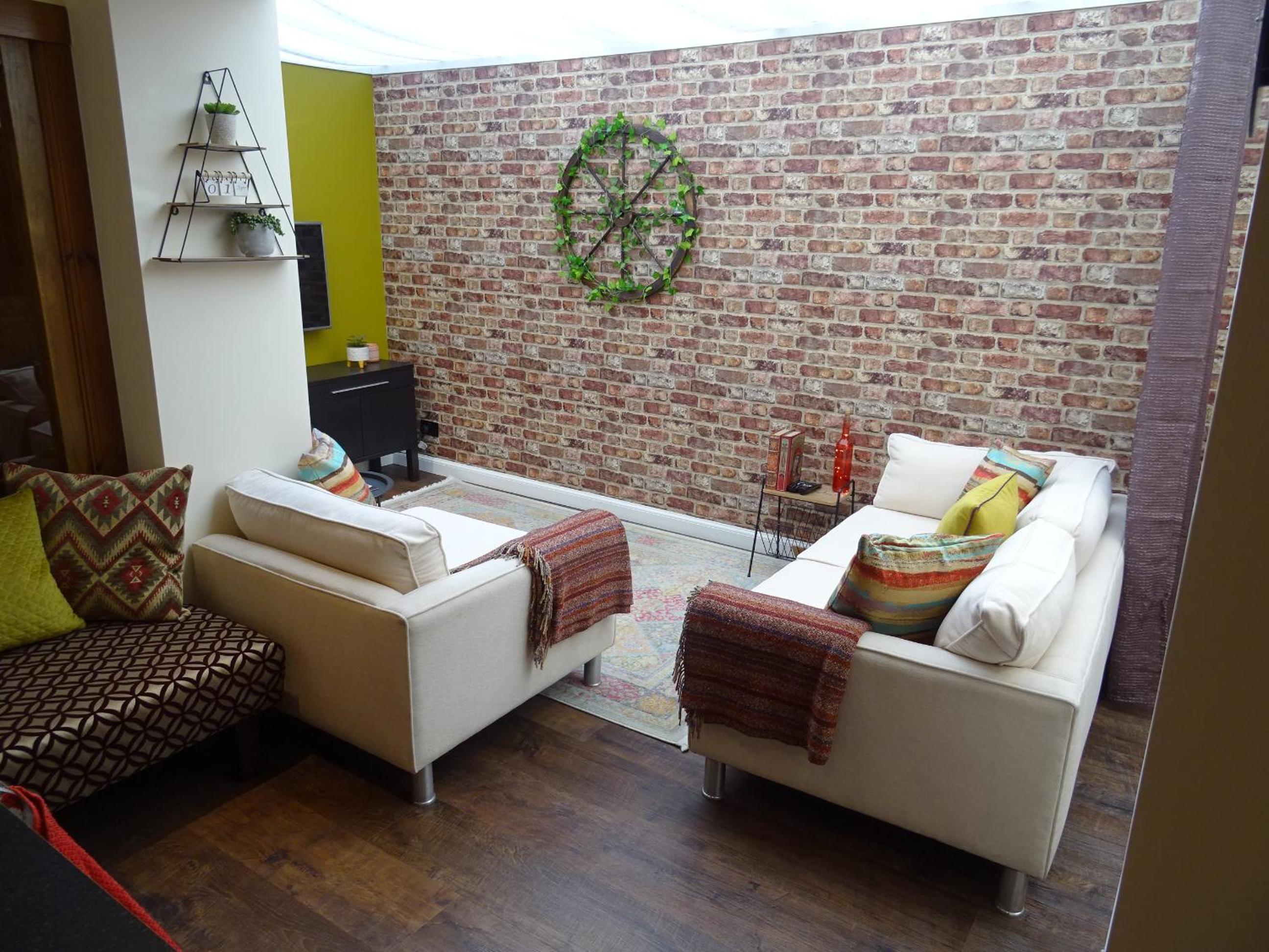 Studio Apartment - Photo 52
