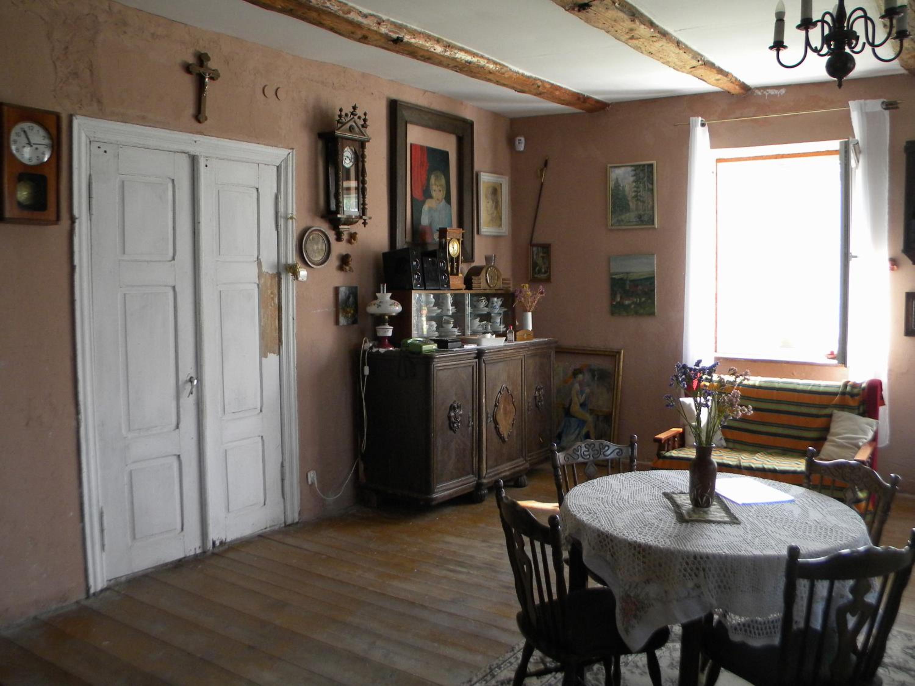 Large Double Room - Photo 6