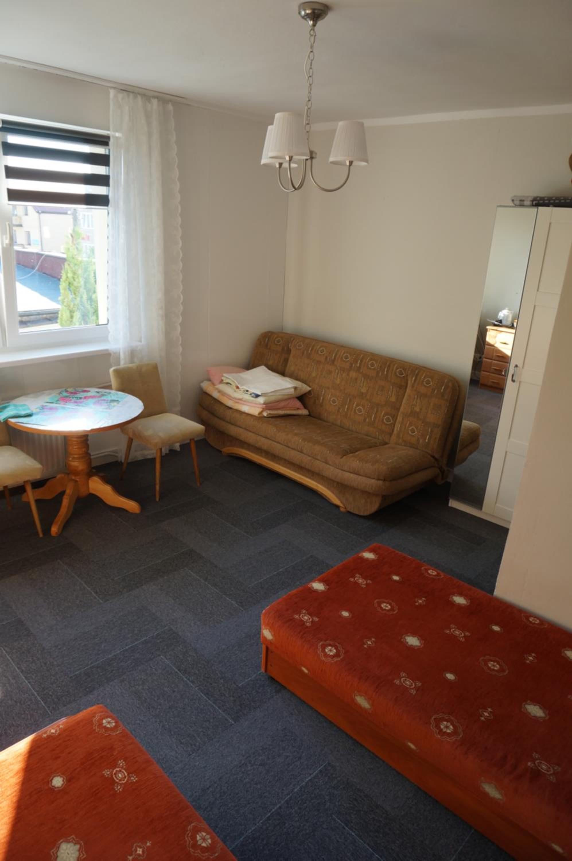 Quadruple Room with Shared Bathroom photo 2