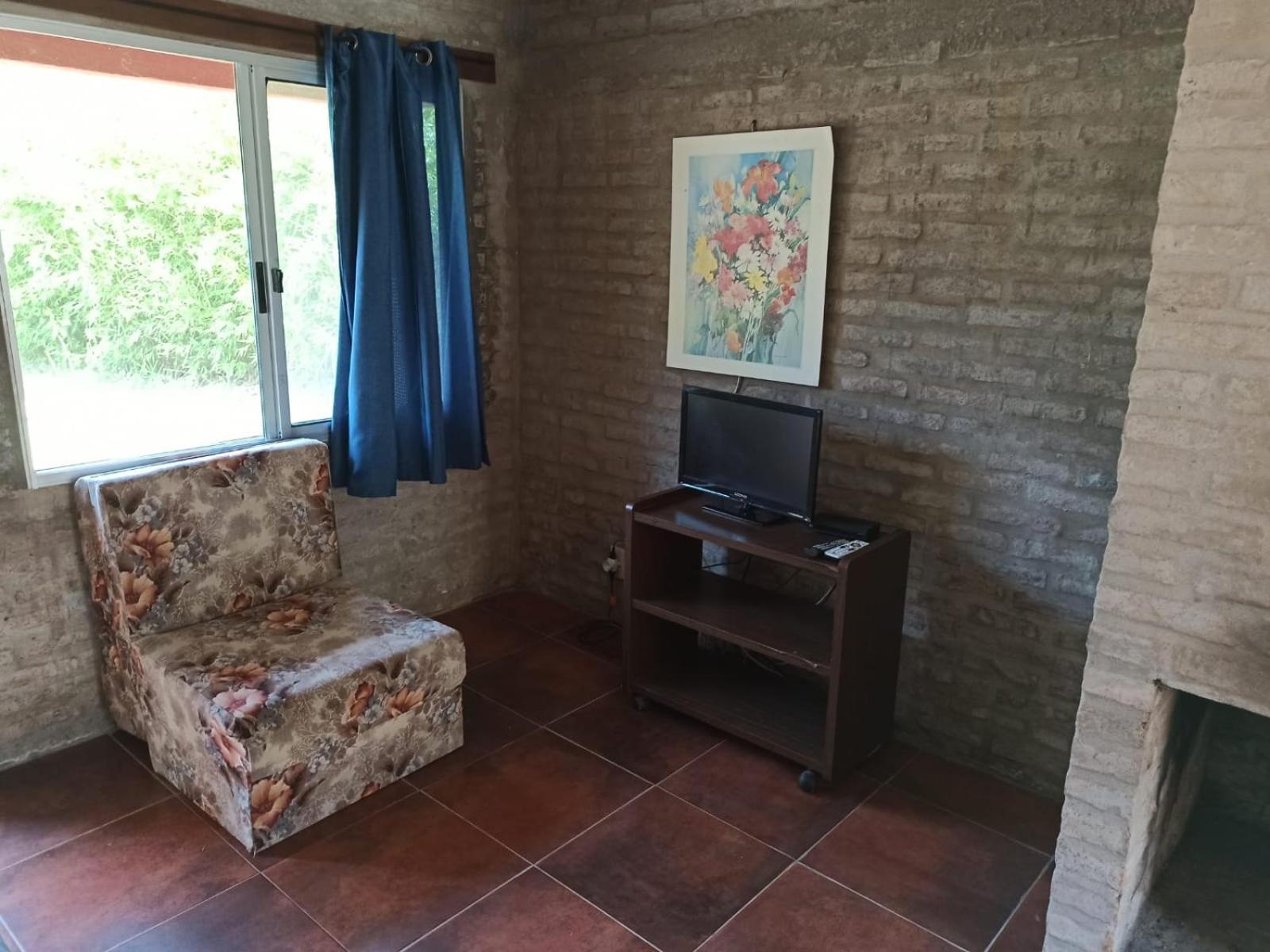 Two-Bedroom House photo 2