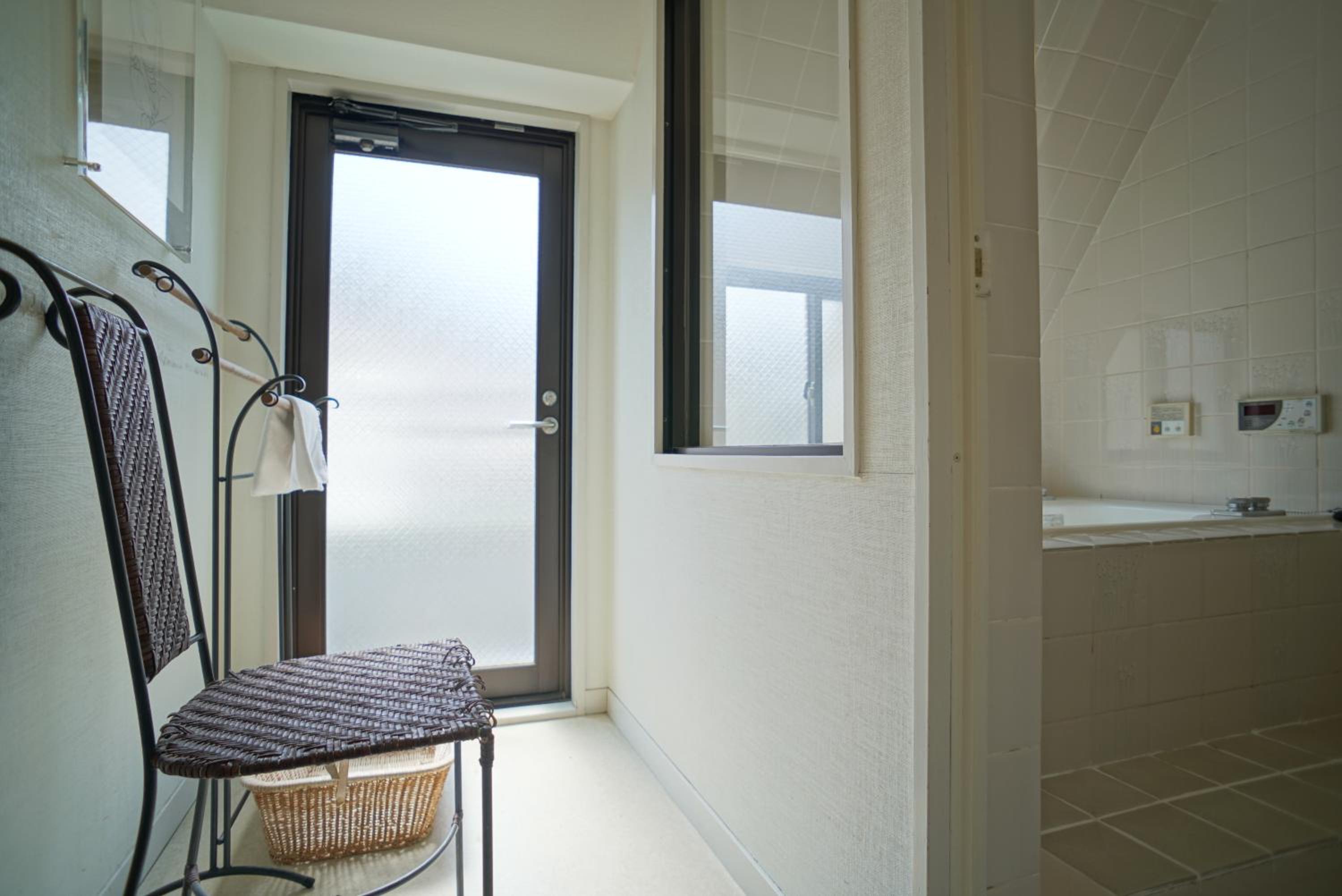 Three-Bedroom Apartment - Photo 14