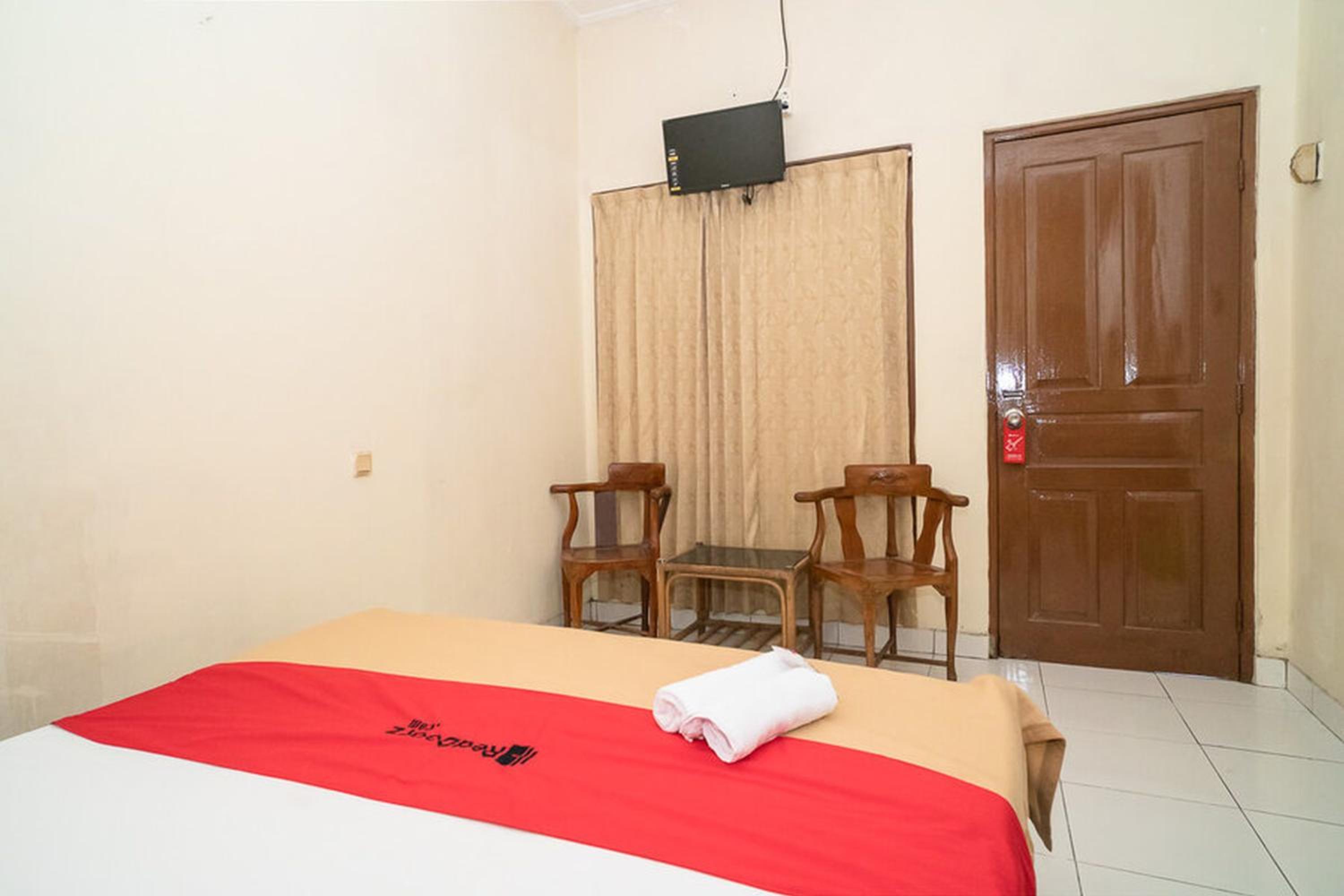 Standard Double Room - Photo 6
