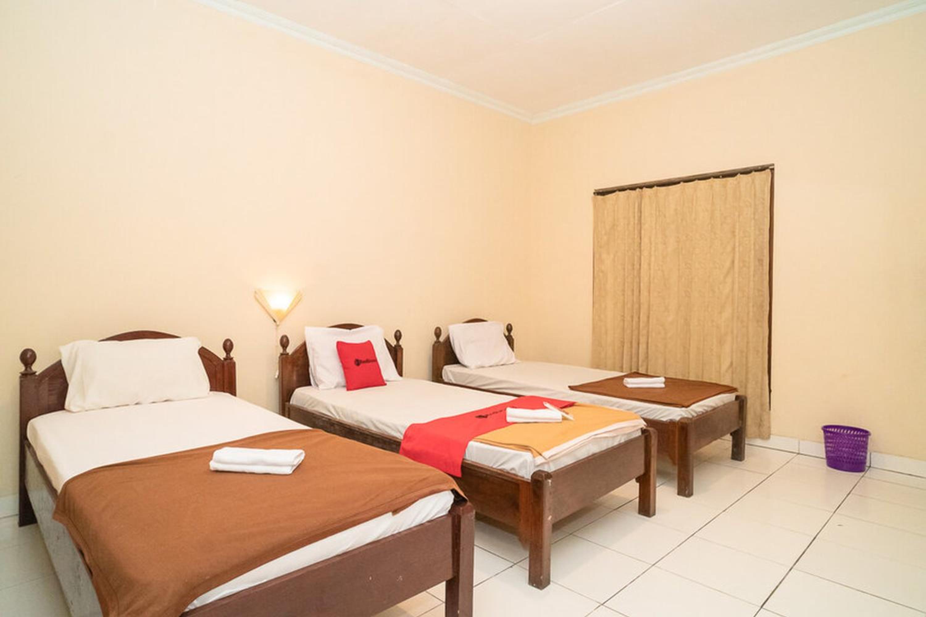 Triple Room - Photo 1
