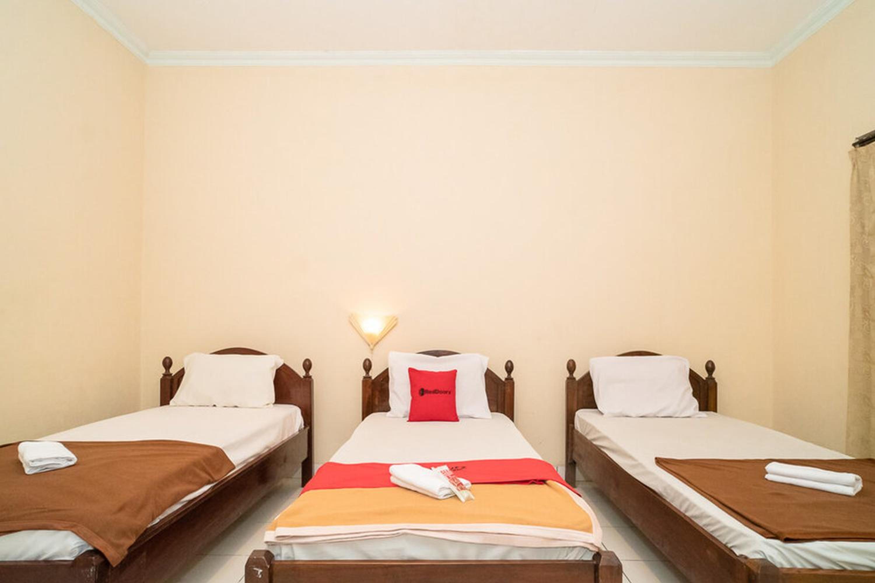 Triple Room - Photo 9