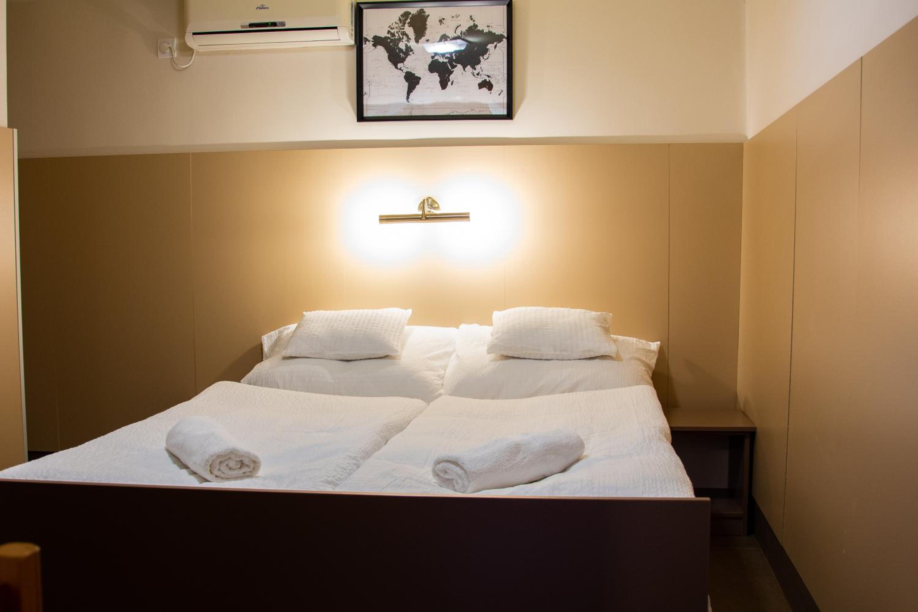 Superior Queen Room - Photo 1