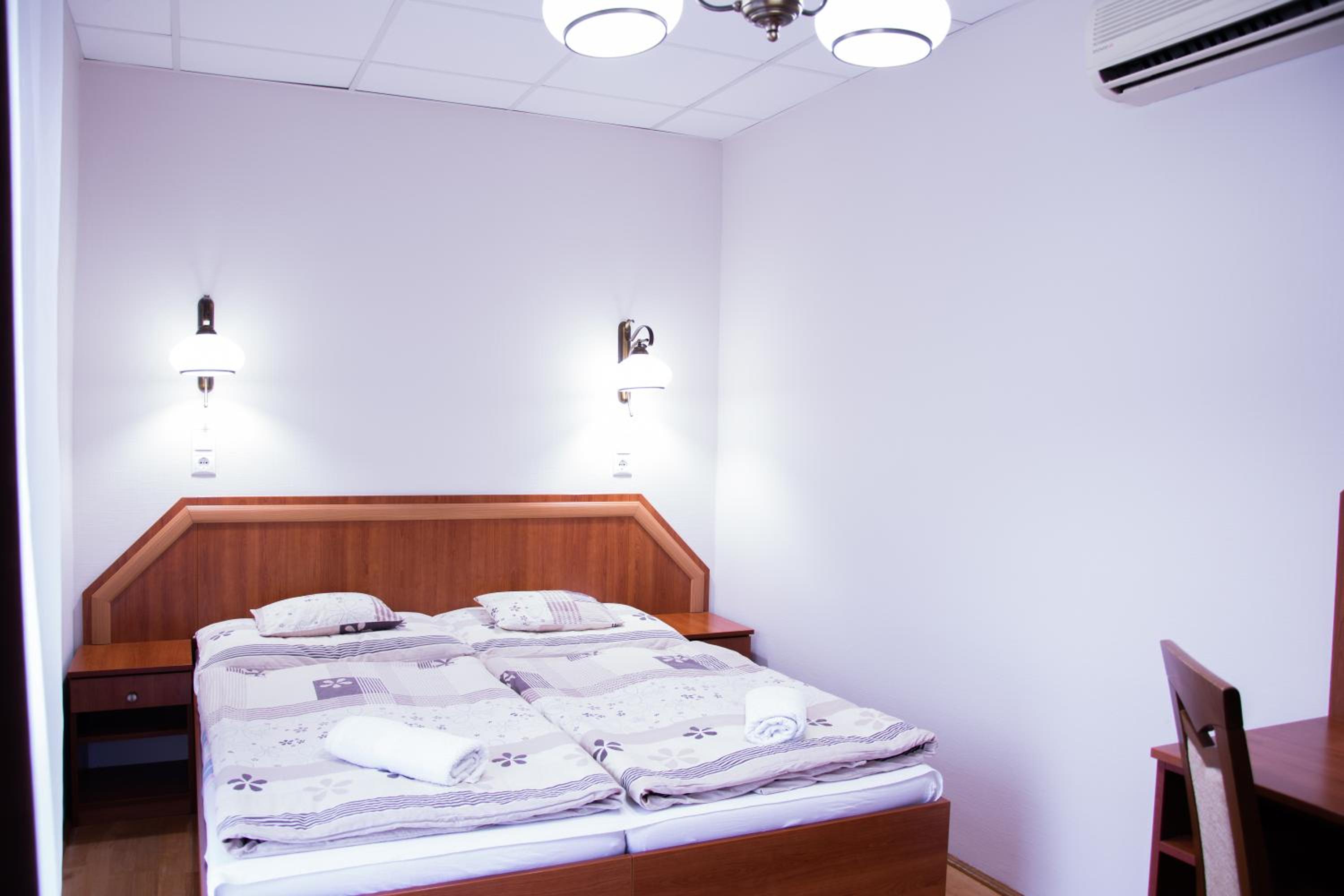 Superior Double or Twin Room - Photo 1