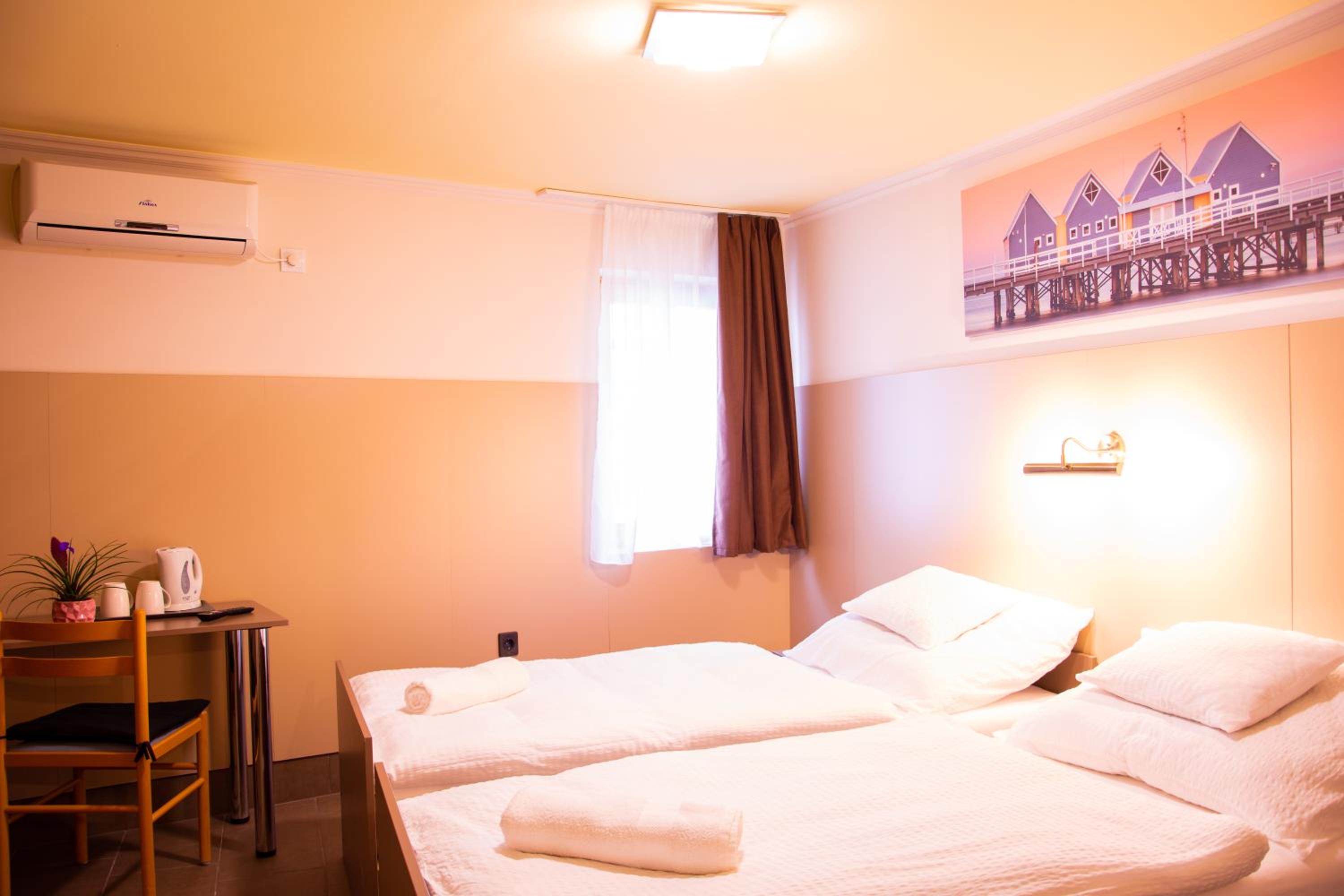 Superior Double or Twin Room - Photo 6