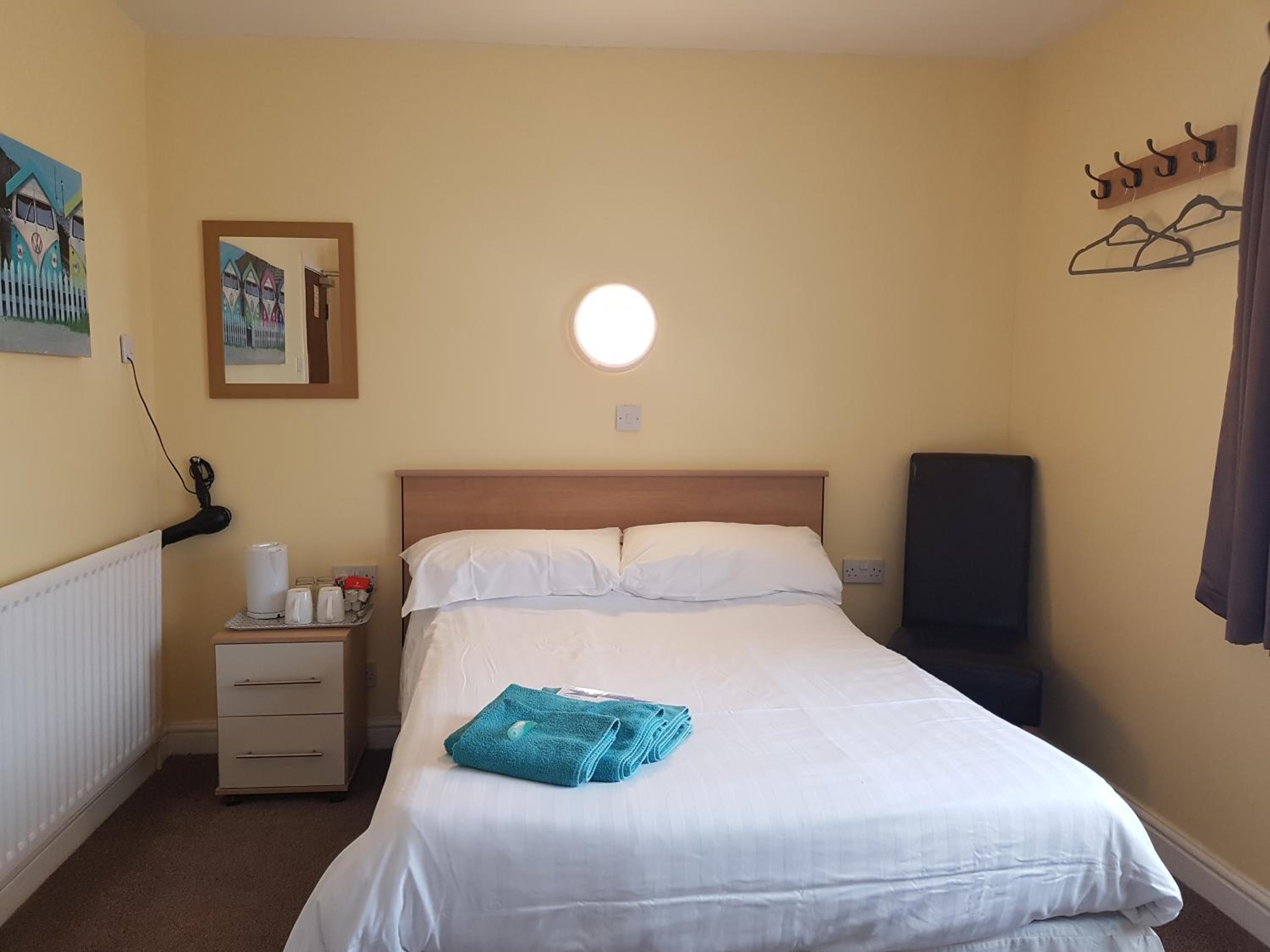 Small Double Room - Photo 1