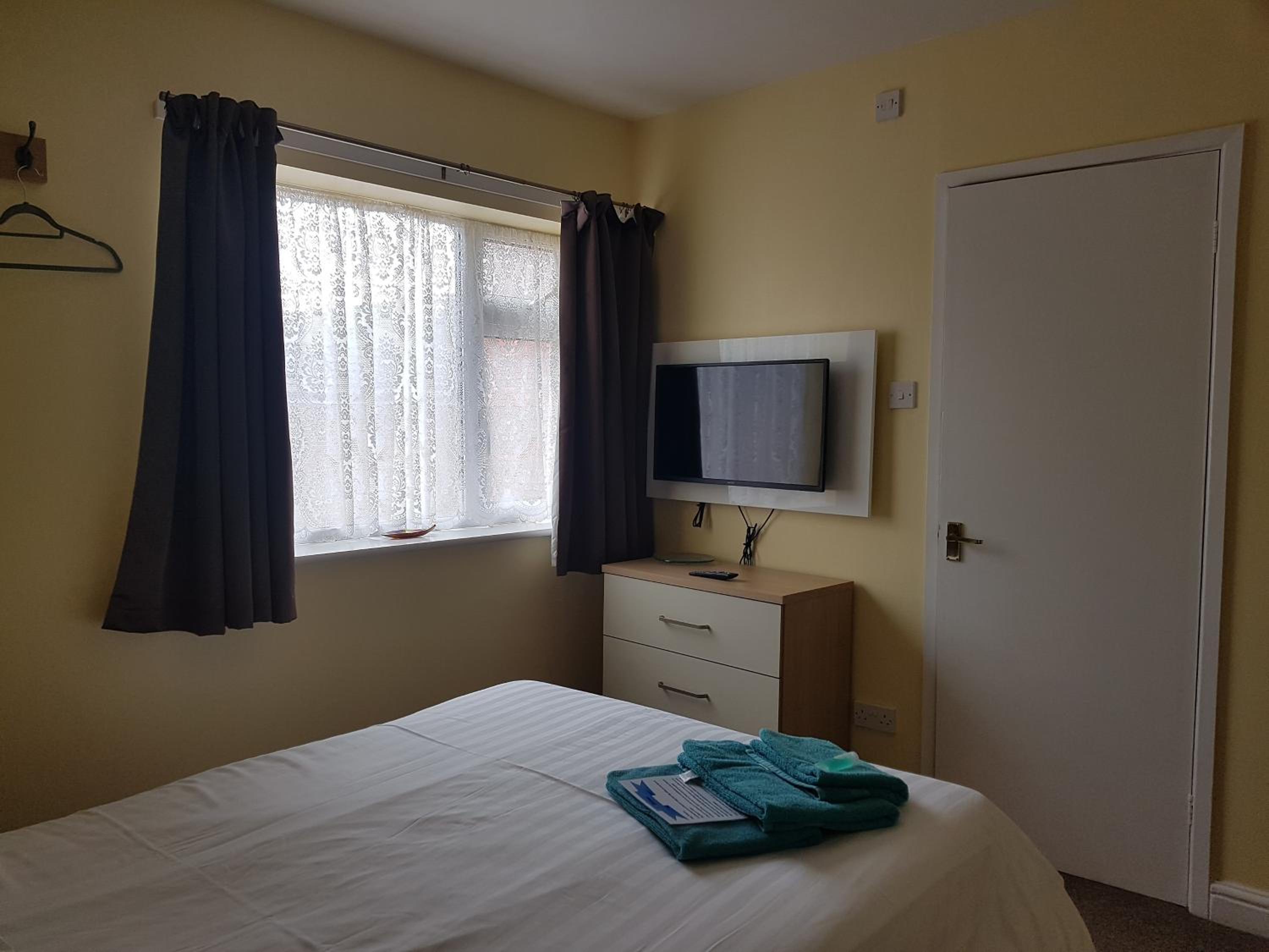 Small Double Room - Photo 2