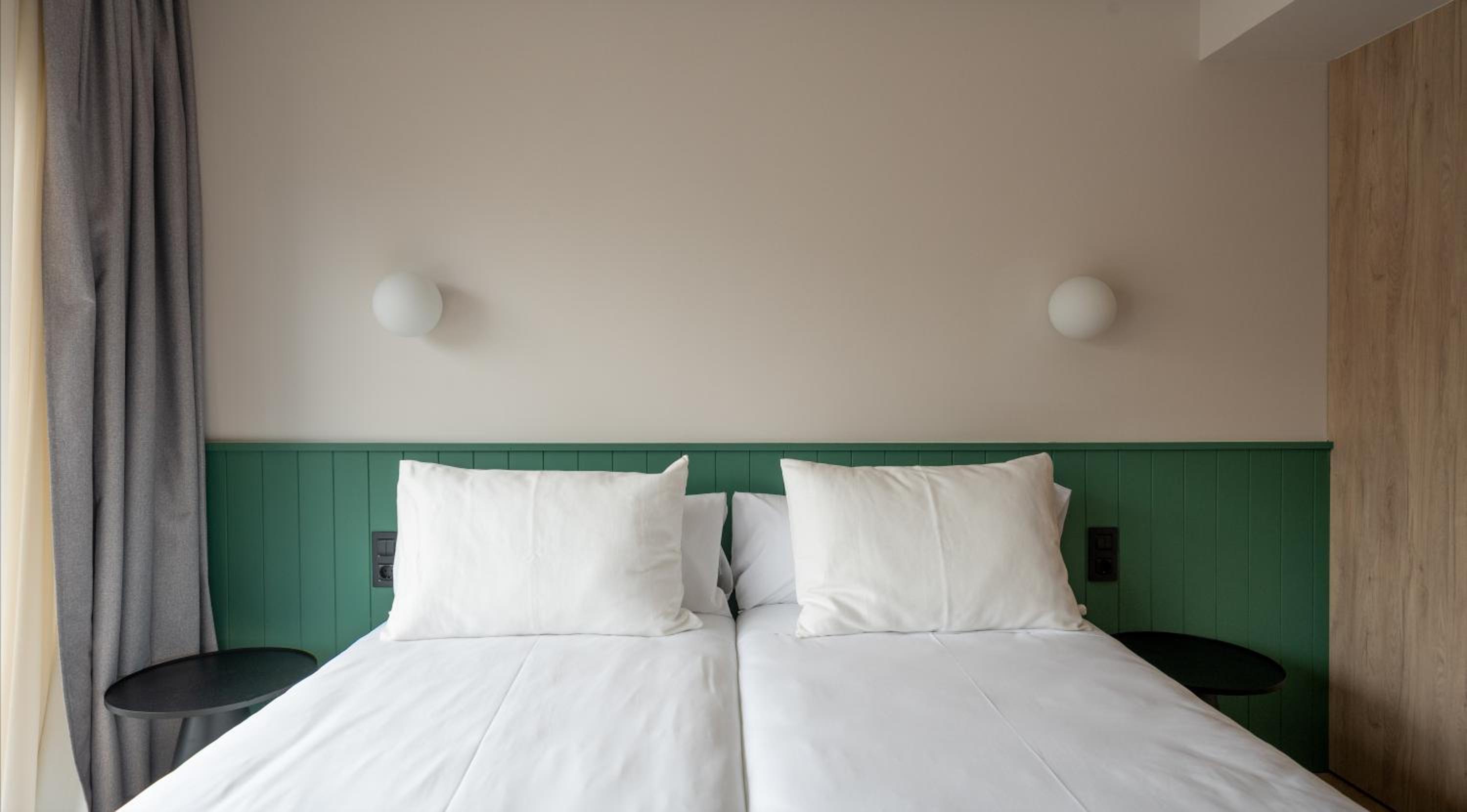 One-Bedroom Apartment - Photo 9