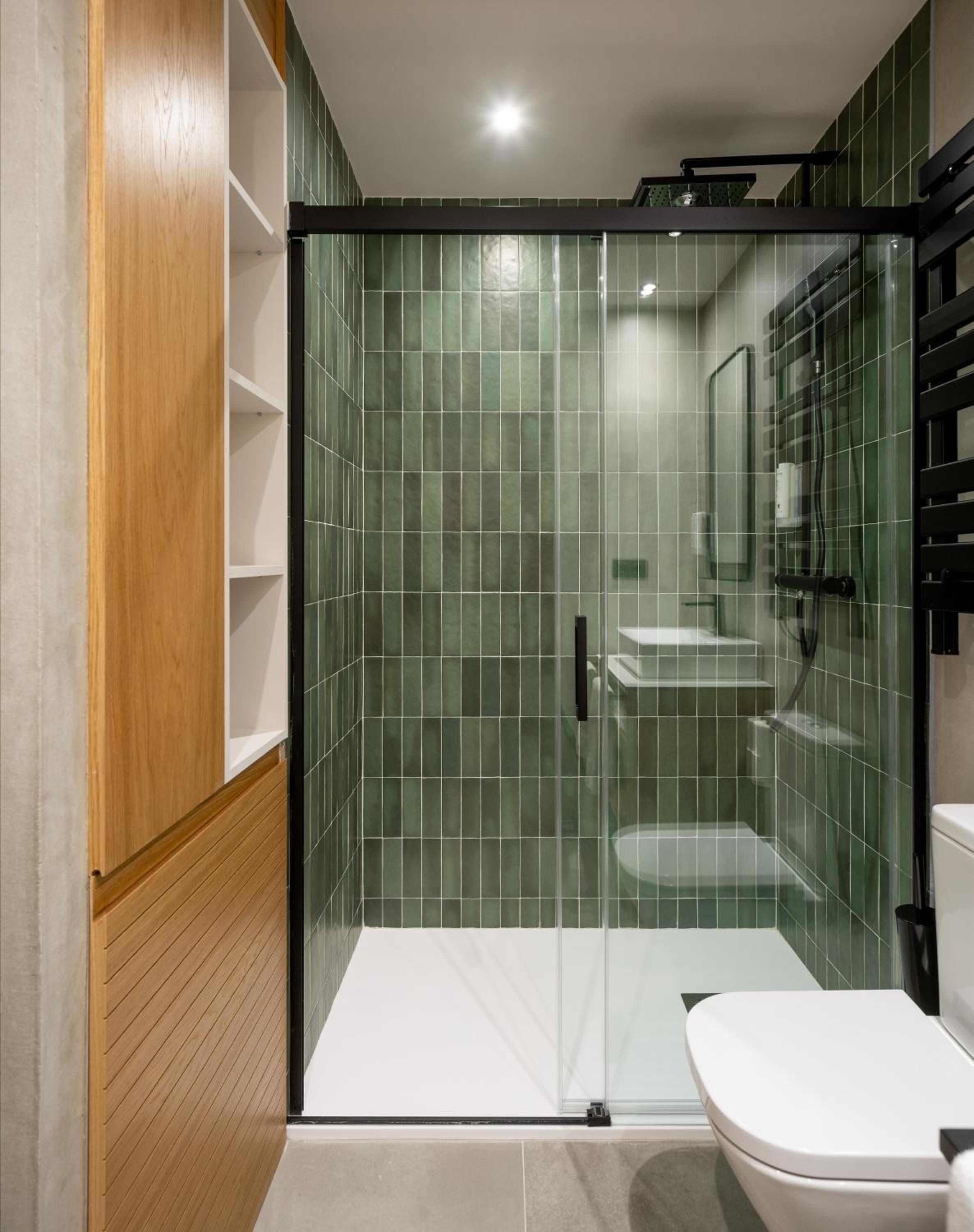 One-Bedroom Apartment - Photo 4