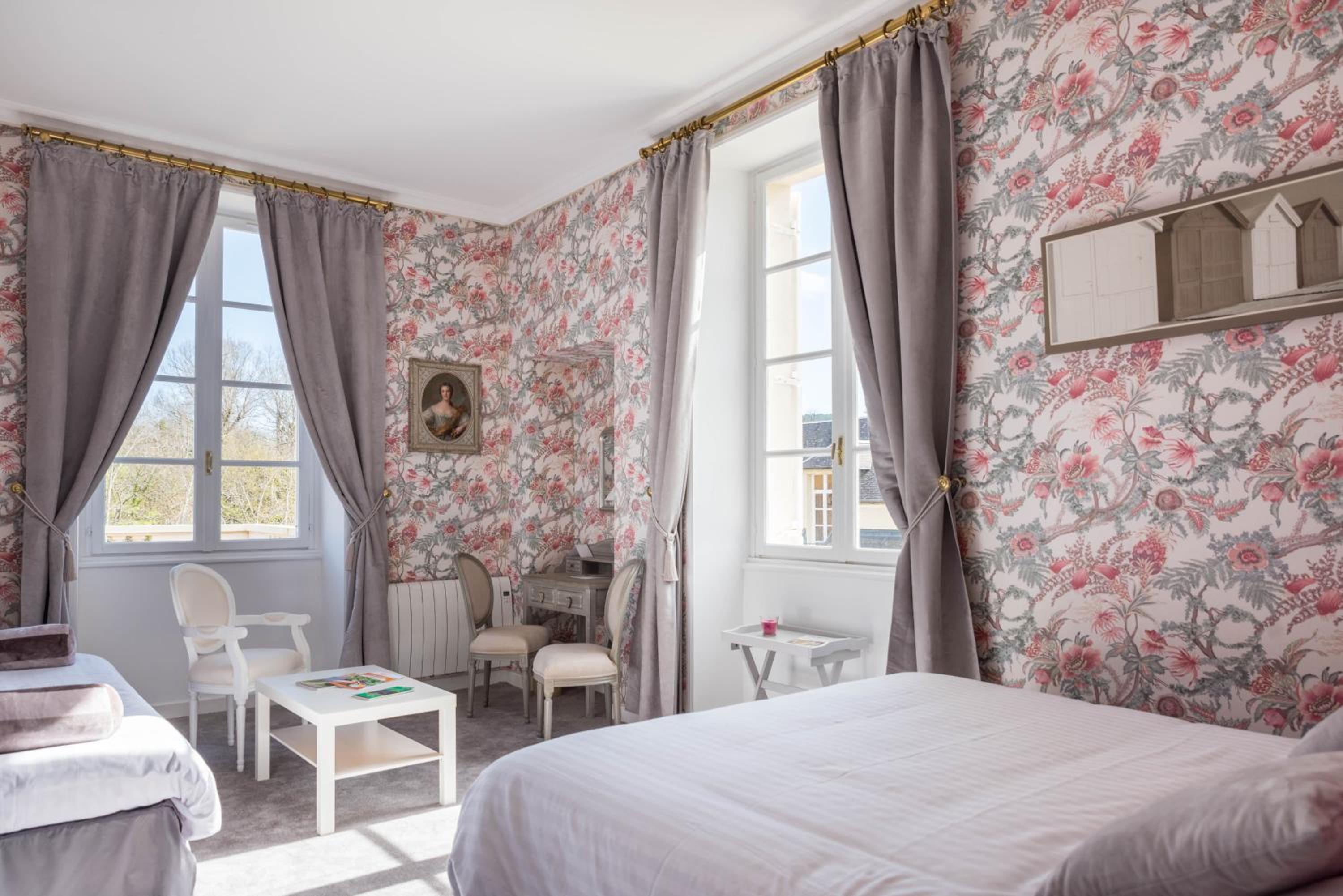 Deluxe Double or Twin Room with Park View - Photo 1