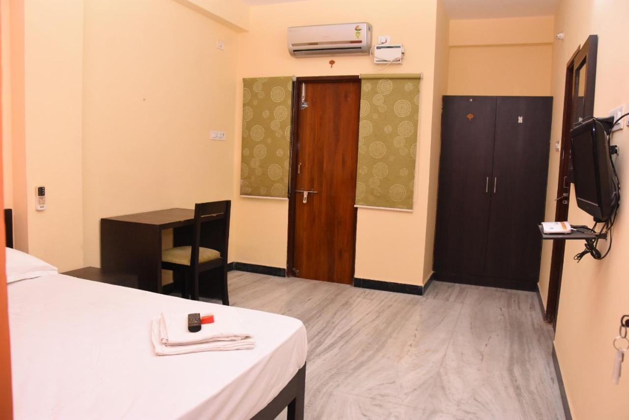 Standard Double Room - Photo 2