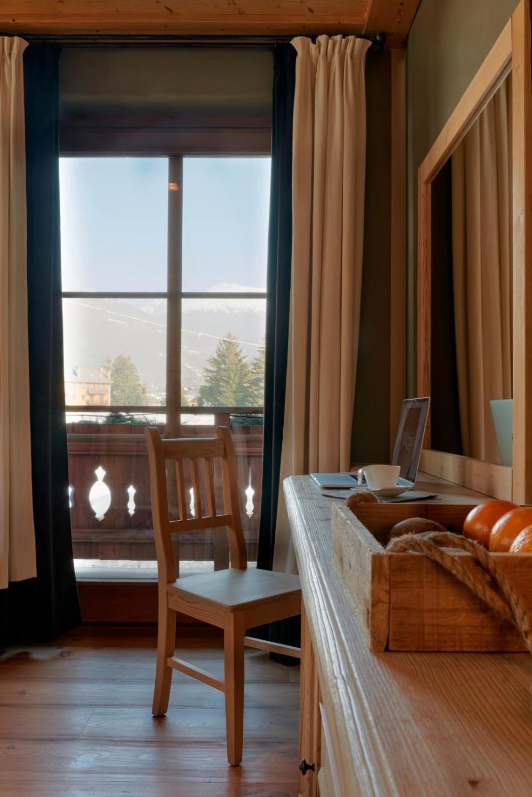 Superior Double or Twin Room - Photo 12