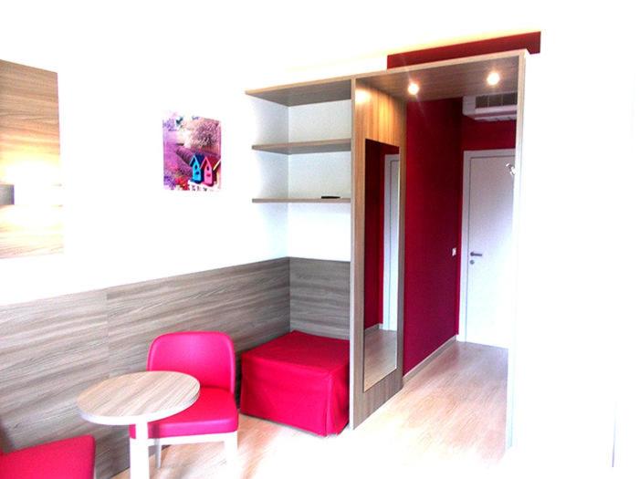 Junior Suite with Balcony - Photo 7
