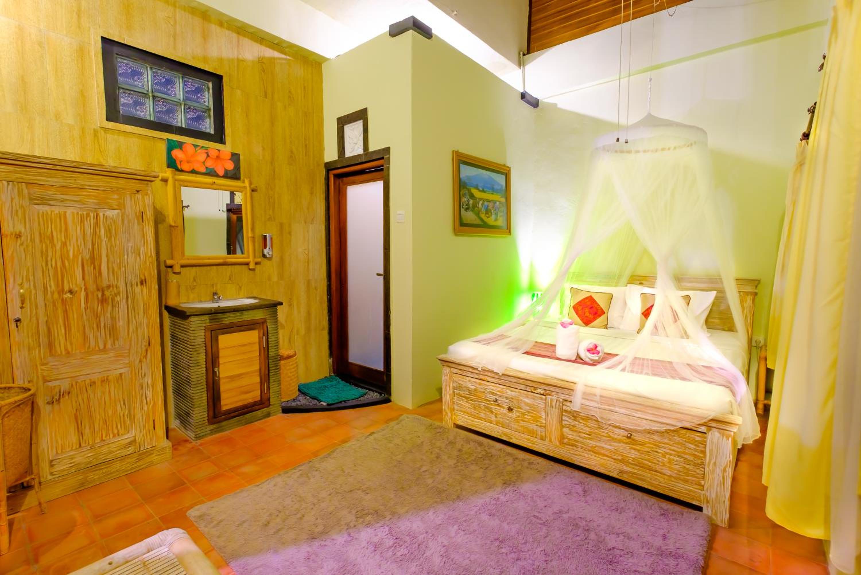 King Room with Balcony
