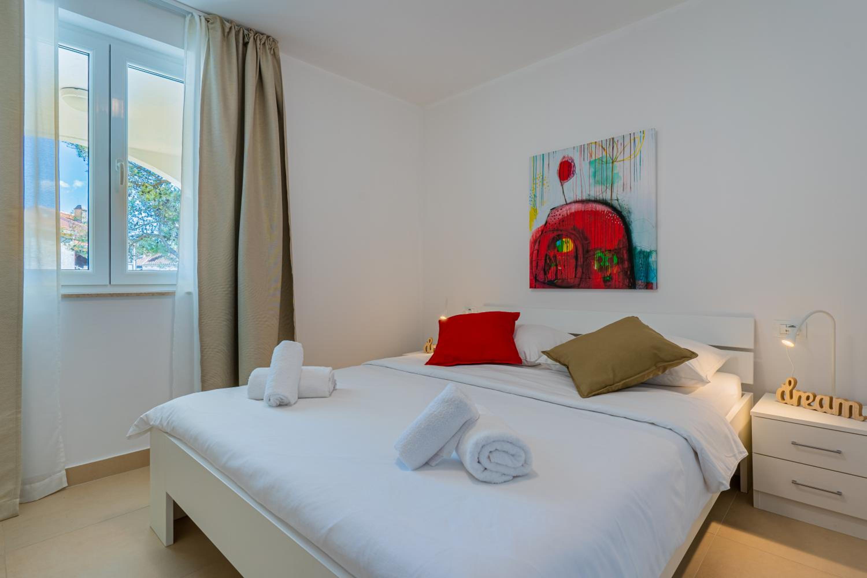 One-Bedroom Apartment with Terrace photo 1