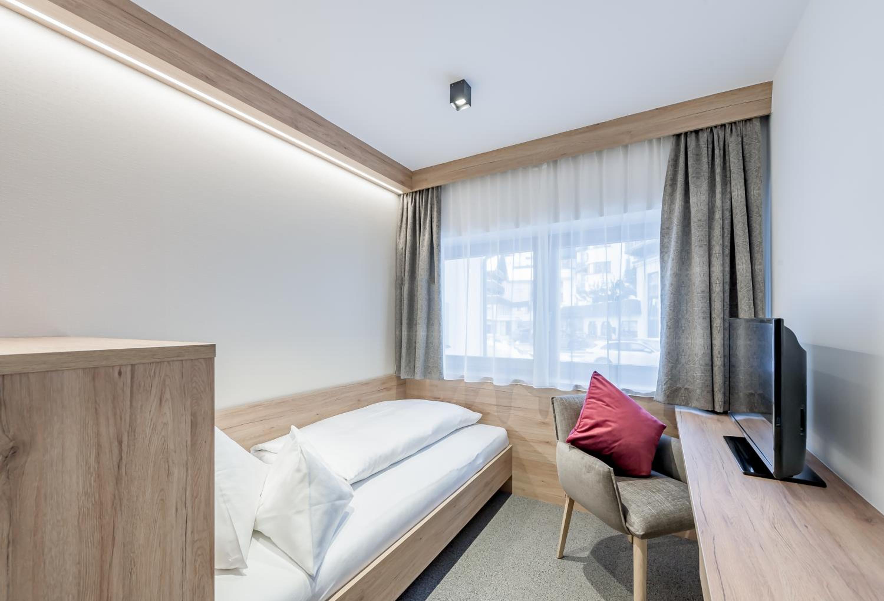 Single Room photo 3