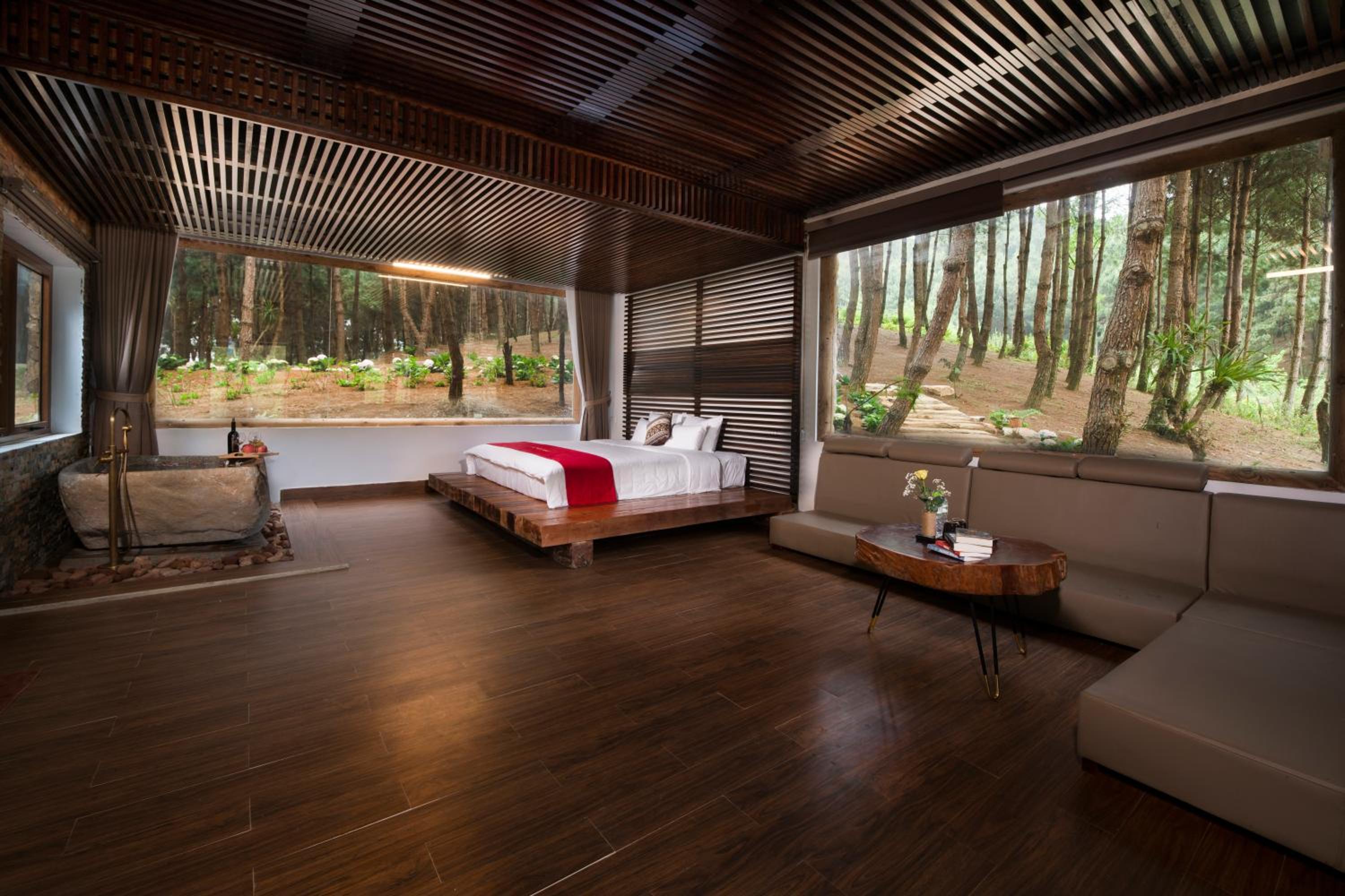 Three-Bedroom Villa photo 1