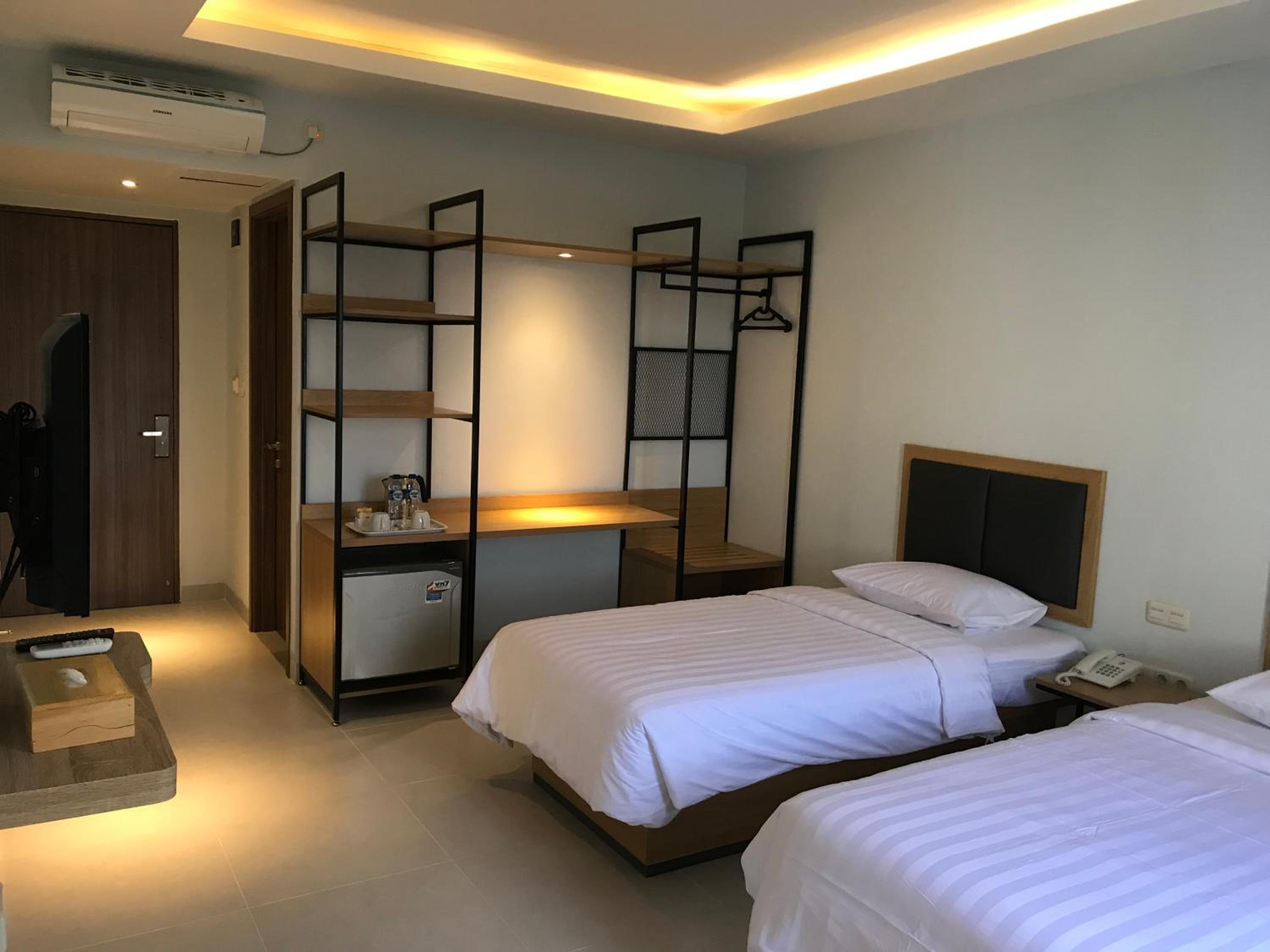 Deluxe Twin Room - Smoking - Photo 1