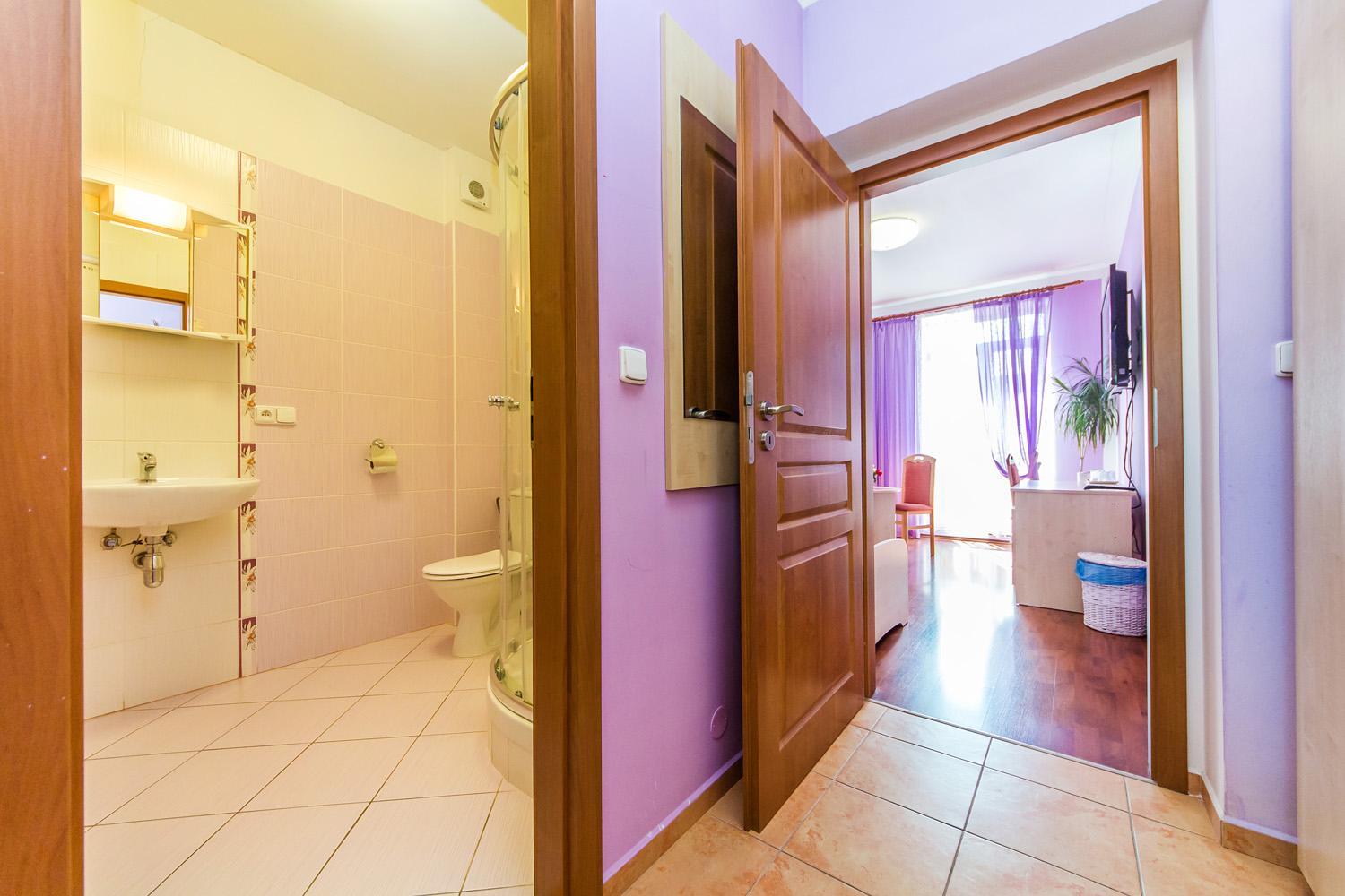 Triple Room - Photo 6