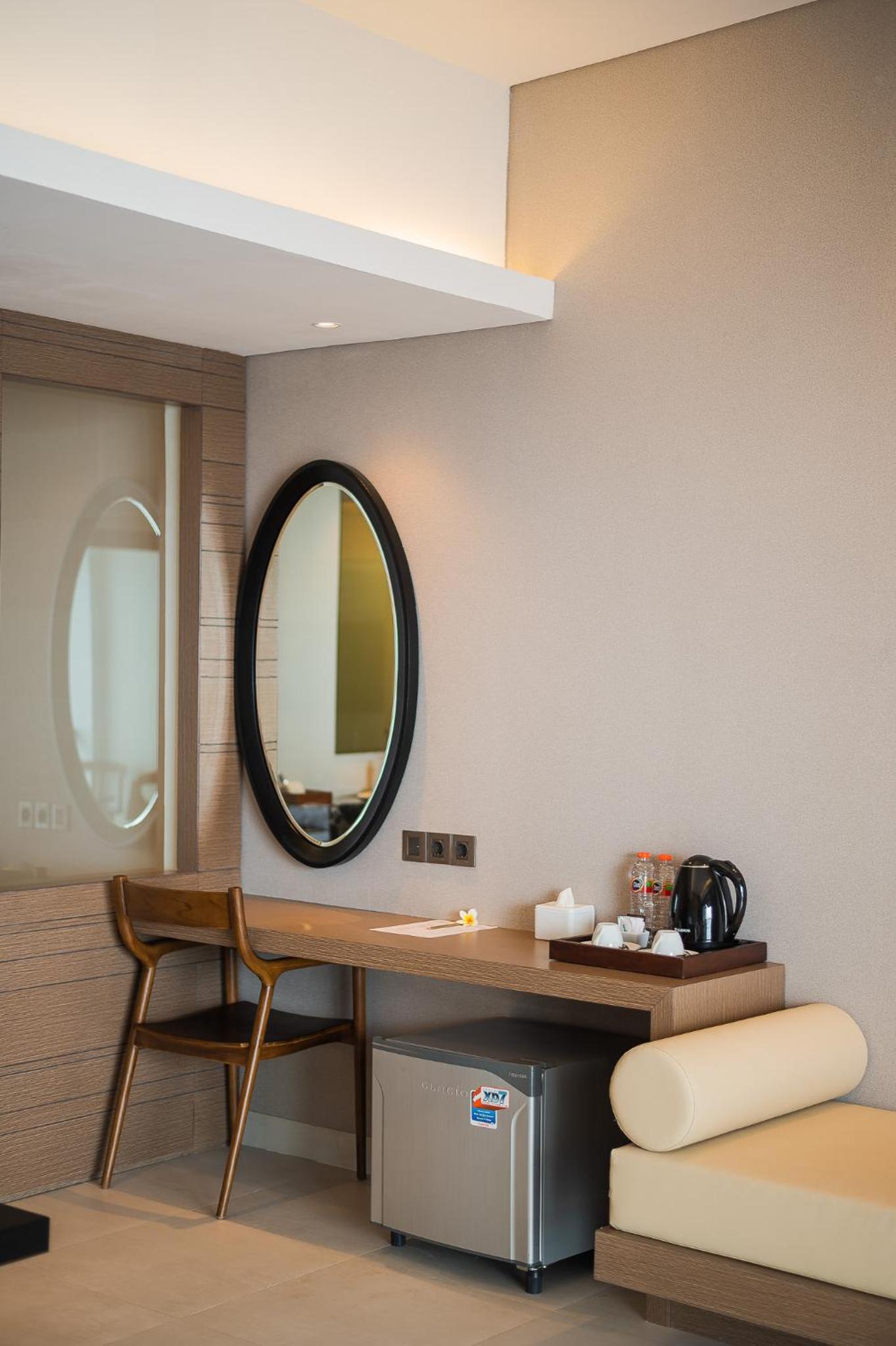 Junior Suite with Sea View photo 3
