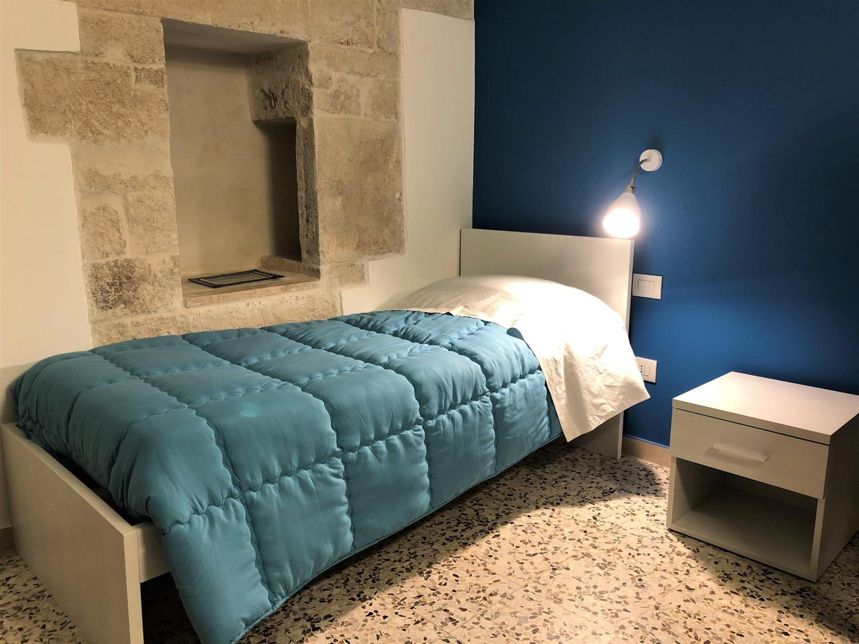 Single Room with Balcony photo 1