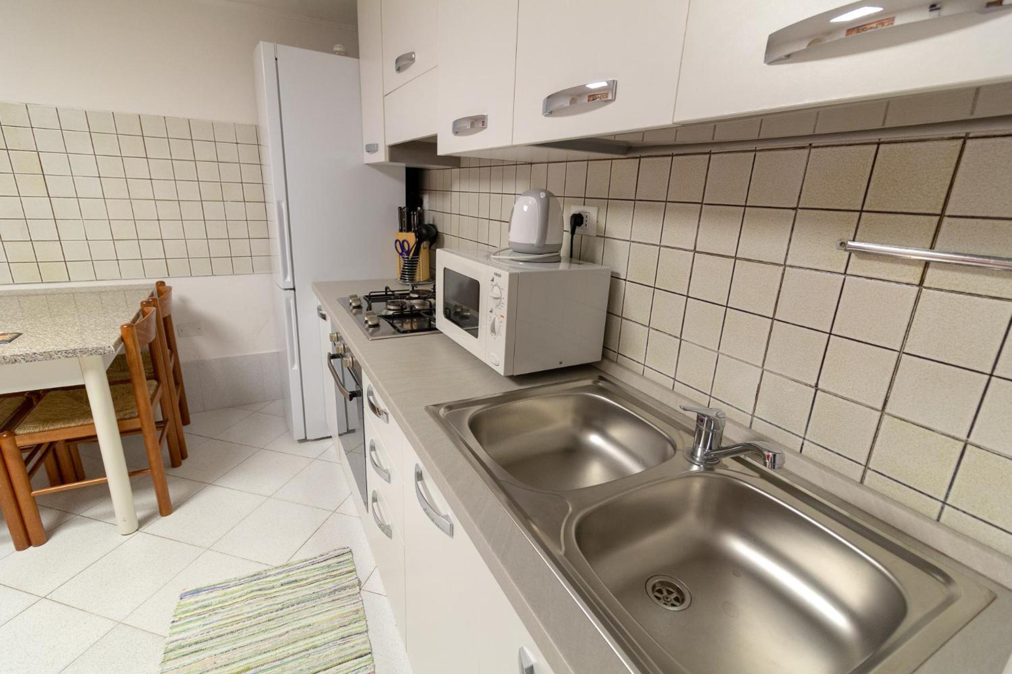 Economy Apartment photo 3