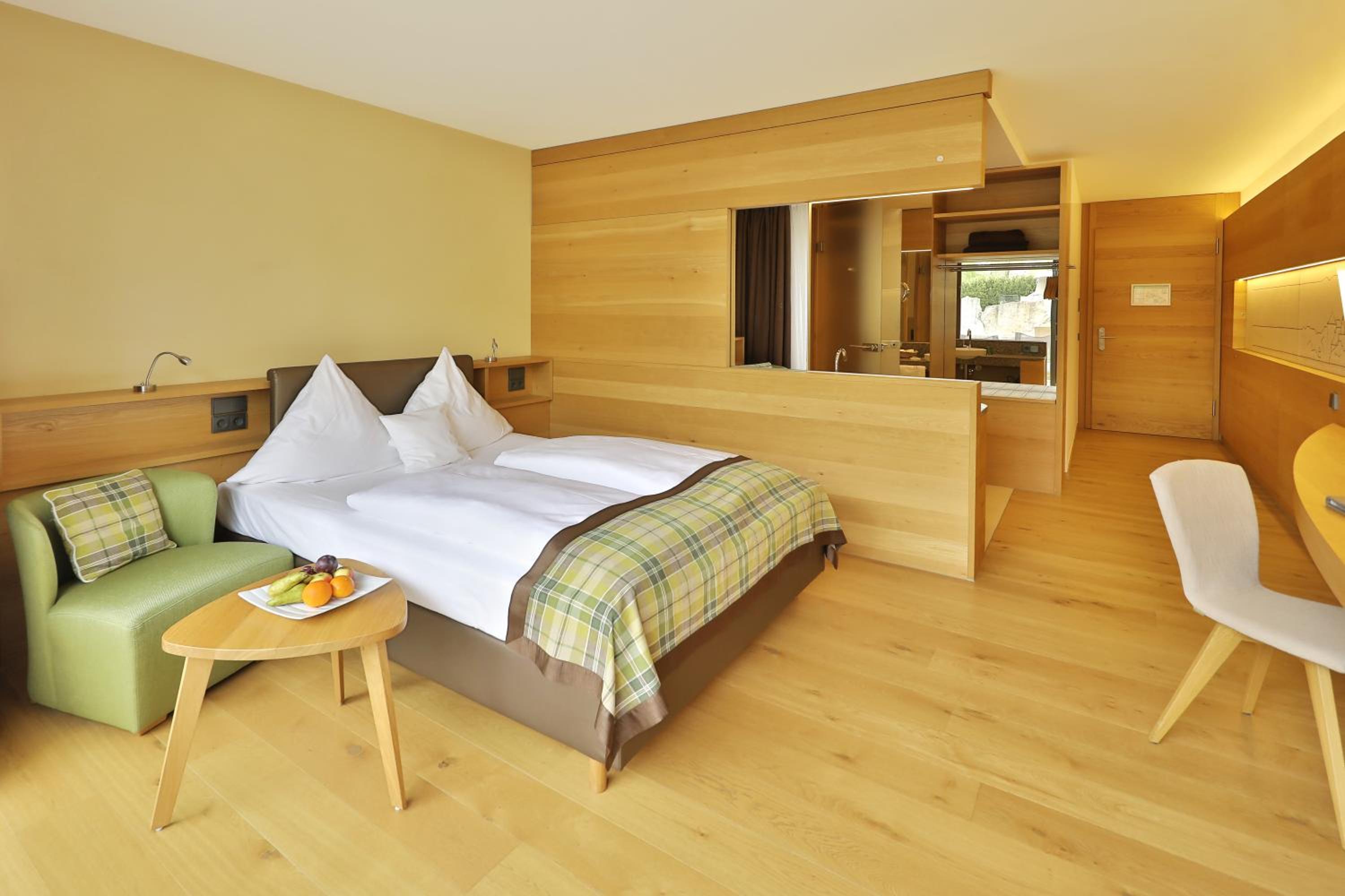 Large Double Room photo 2