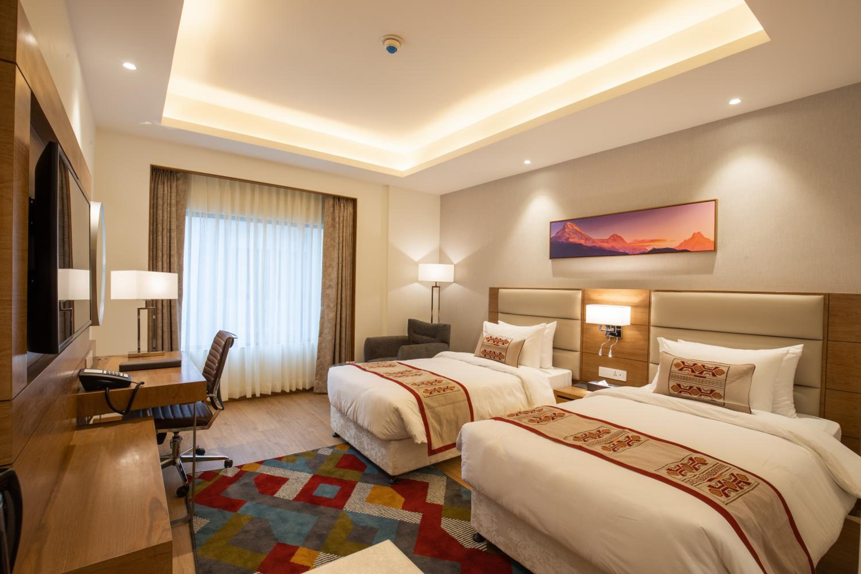 Deluxe Twin Room - Non Smoking (10% off on Food and Soft Beverages) - Photo 3