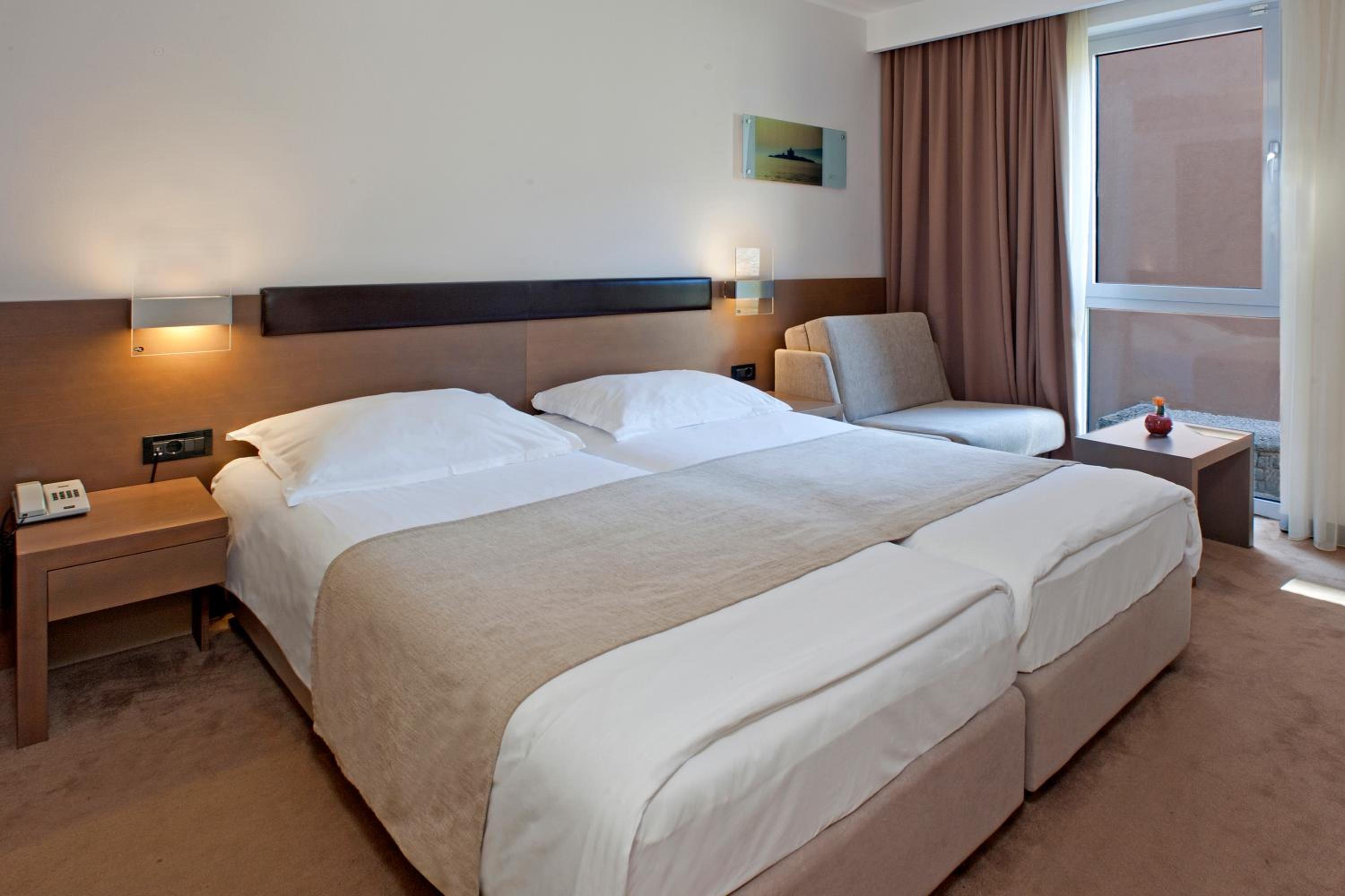 Economy Room - Photo 3