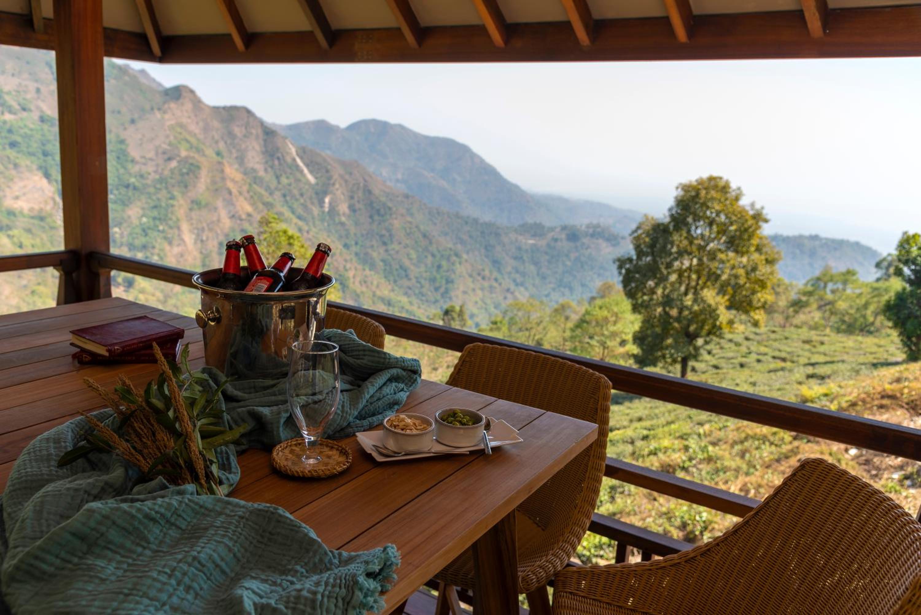 Tea Plantation Villa Room King Bed