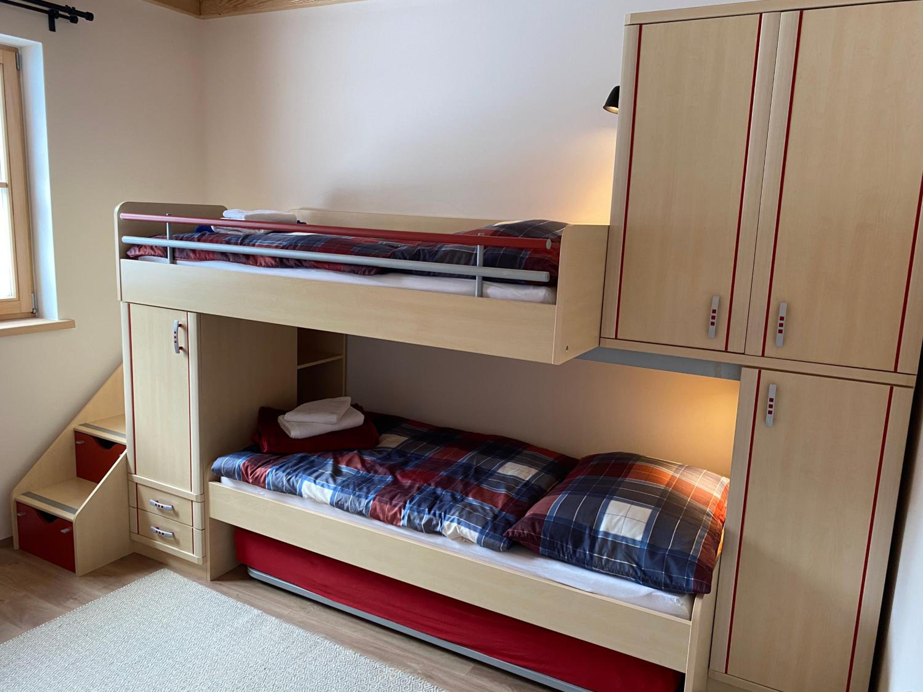 Two-Bedroom Apartment - Photo 6