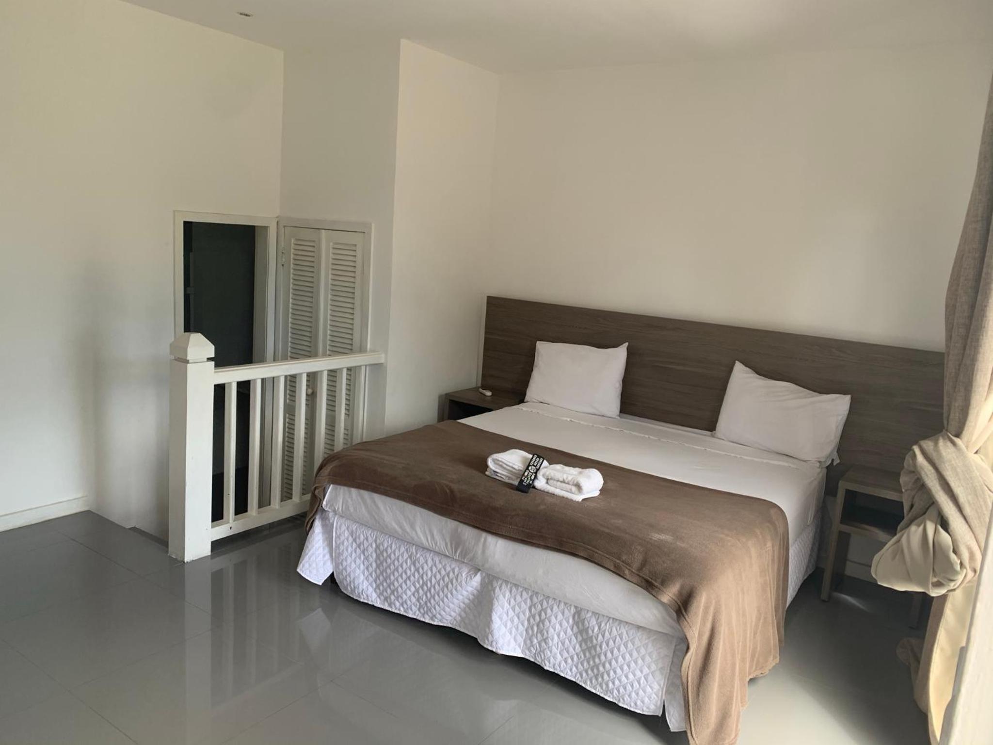 Deluxe Triple Room - Photo 1