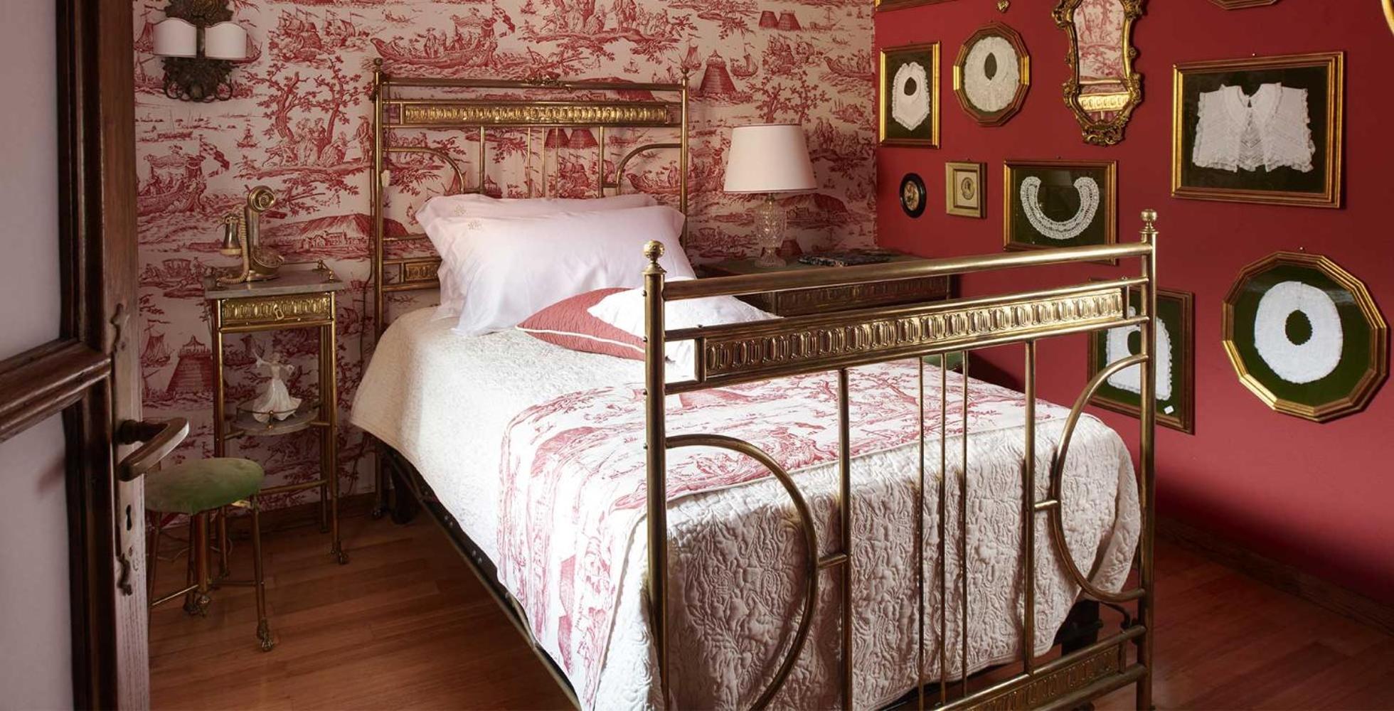 Triple Room with Bath - Photo 5