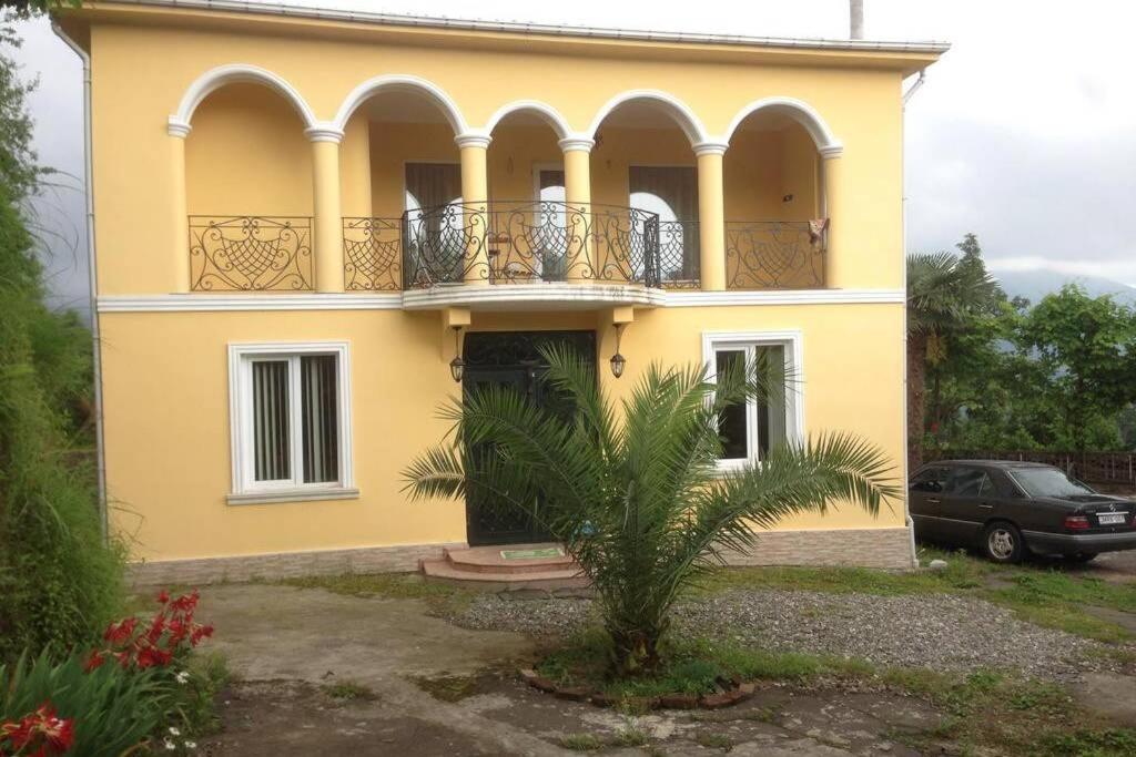 Villa photo 1