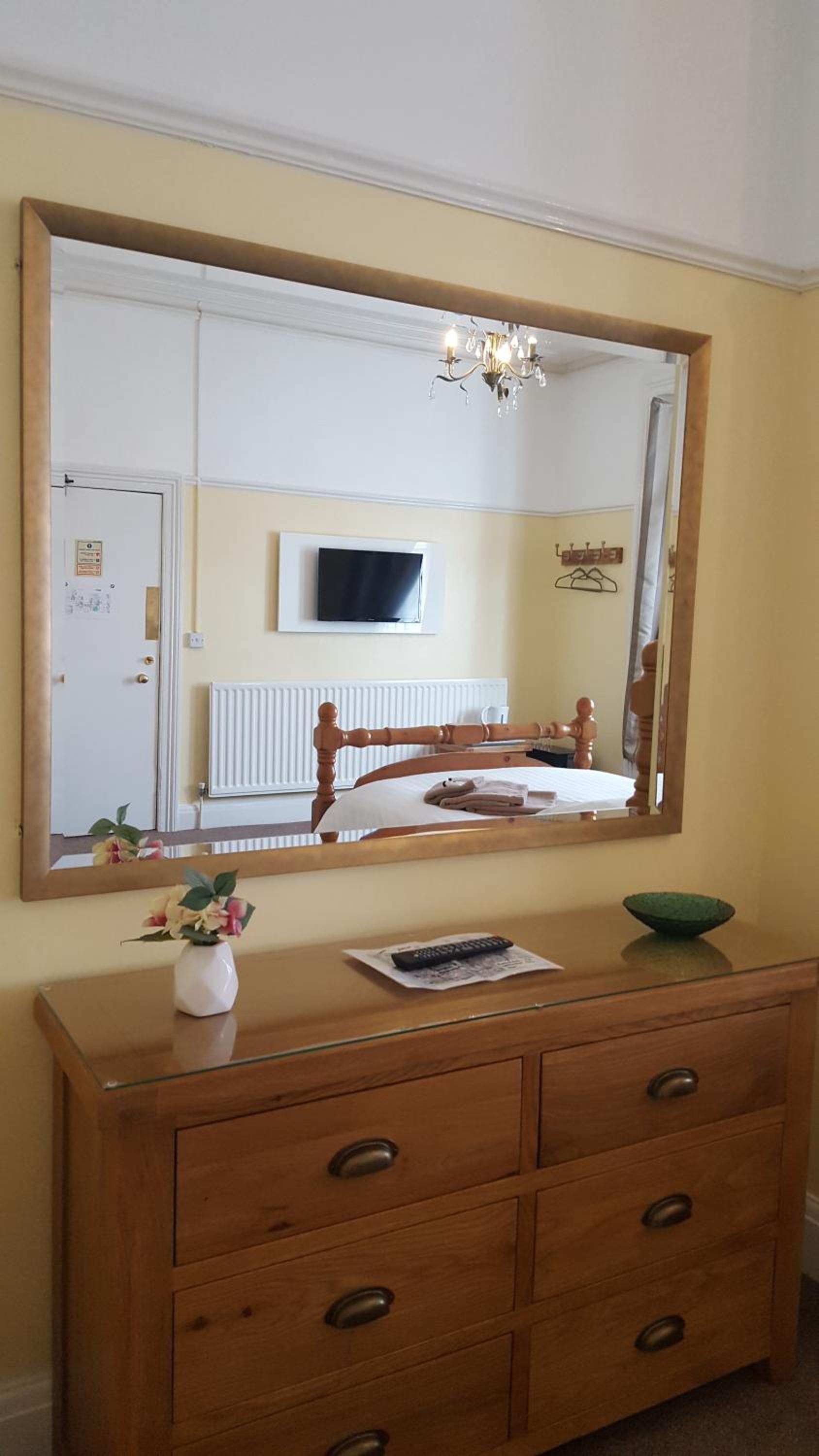 Deluxe Family Room - Photo 18