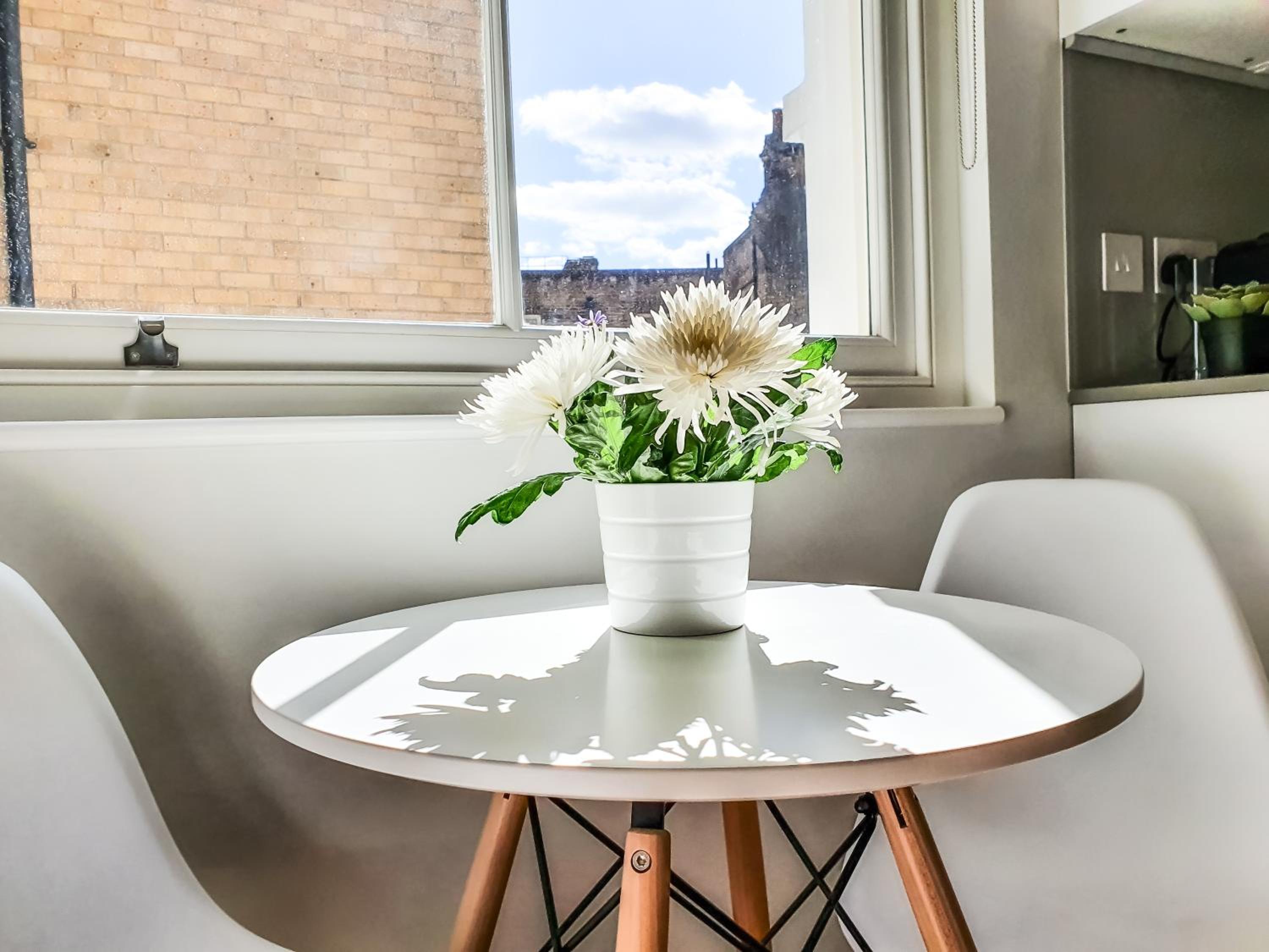 Small Studio Apartment photo 2