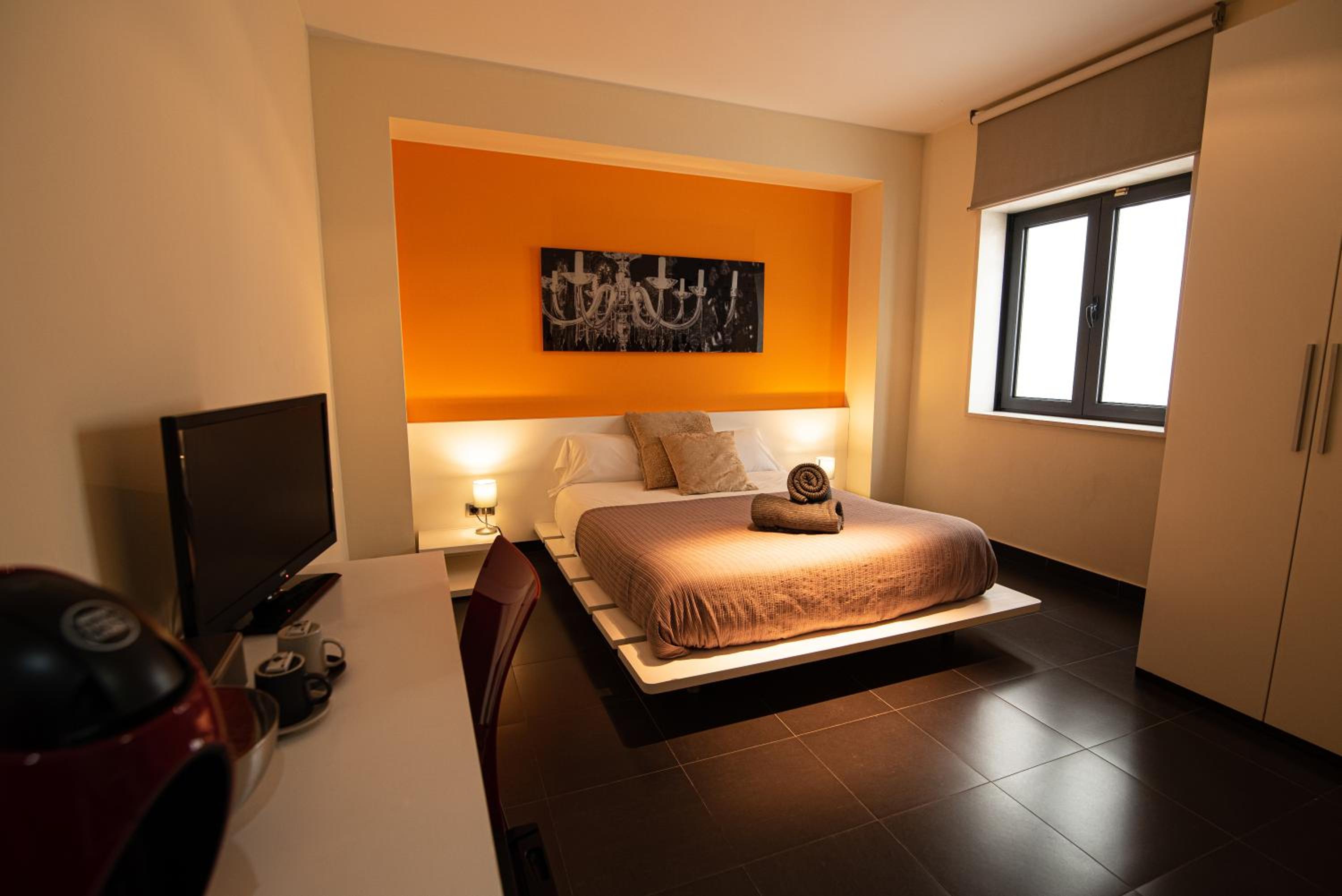 Double Room - Photo 6