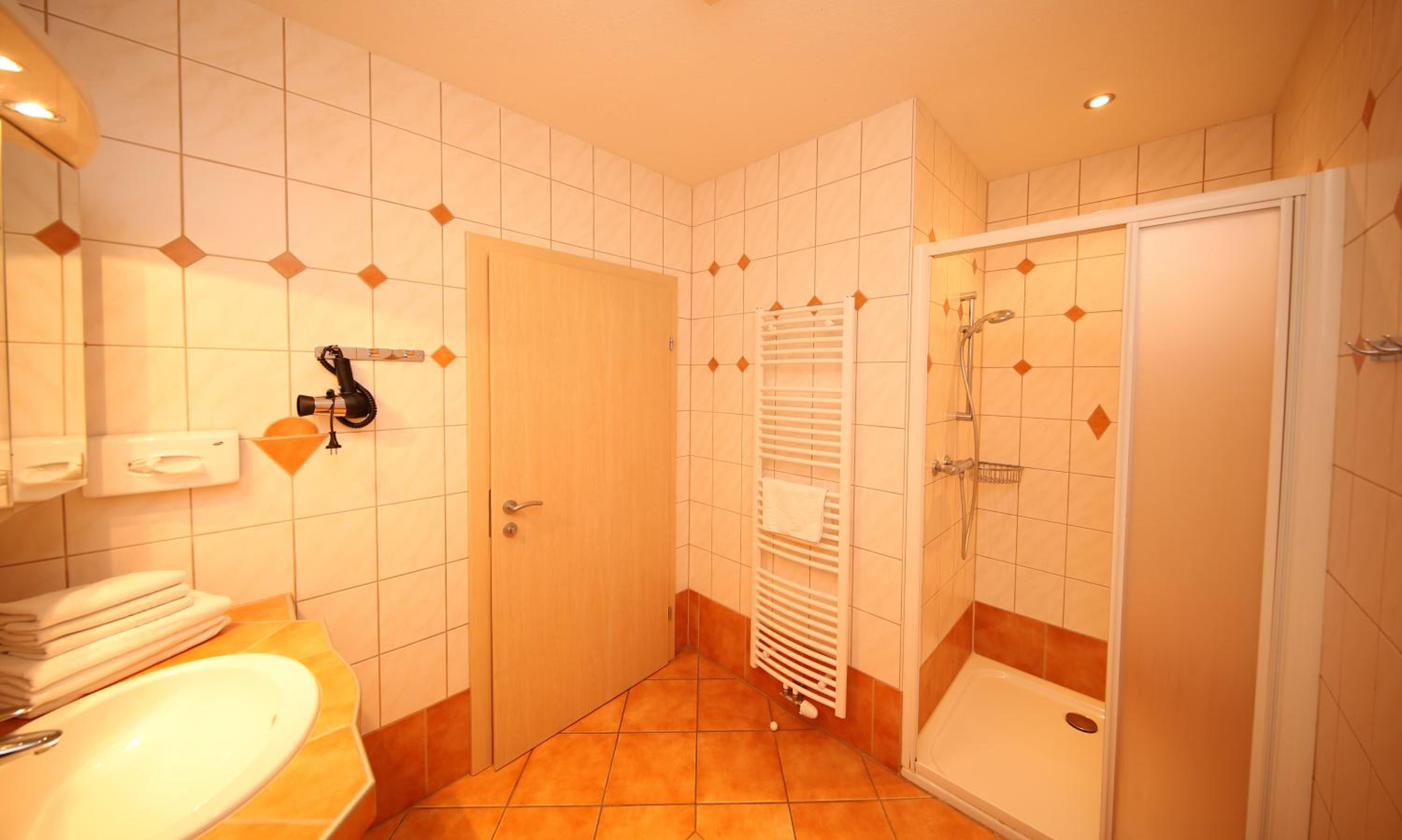 One-Bedroom Apartment with Balcony photo 3