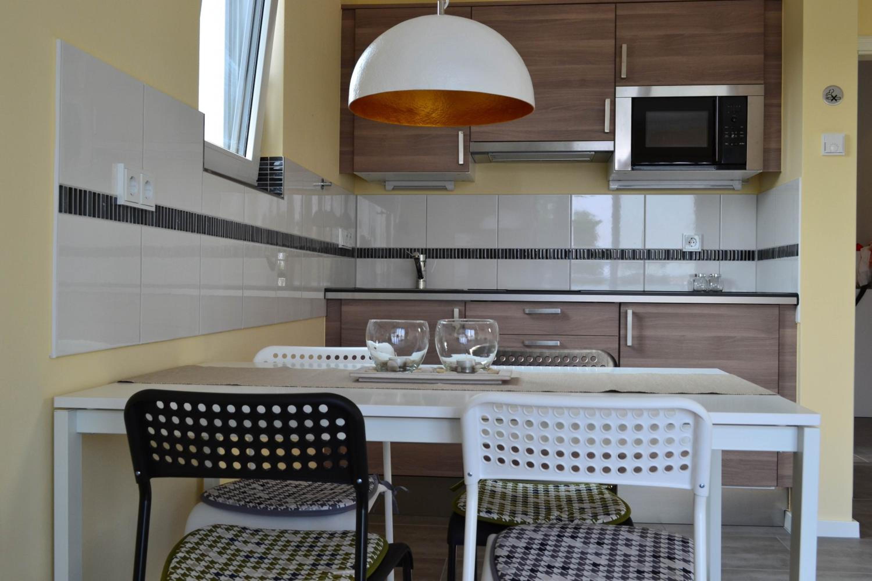 One-Bedroom Apartment with Balcony photo 3